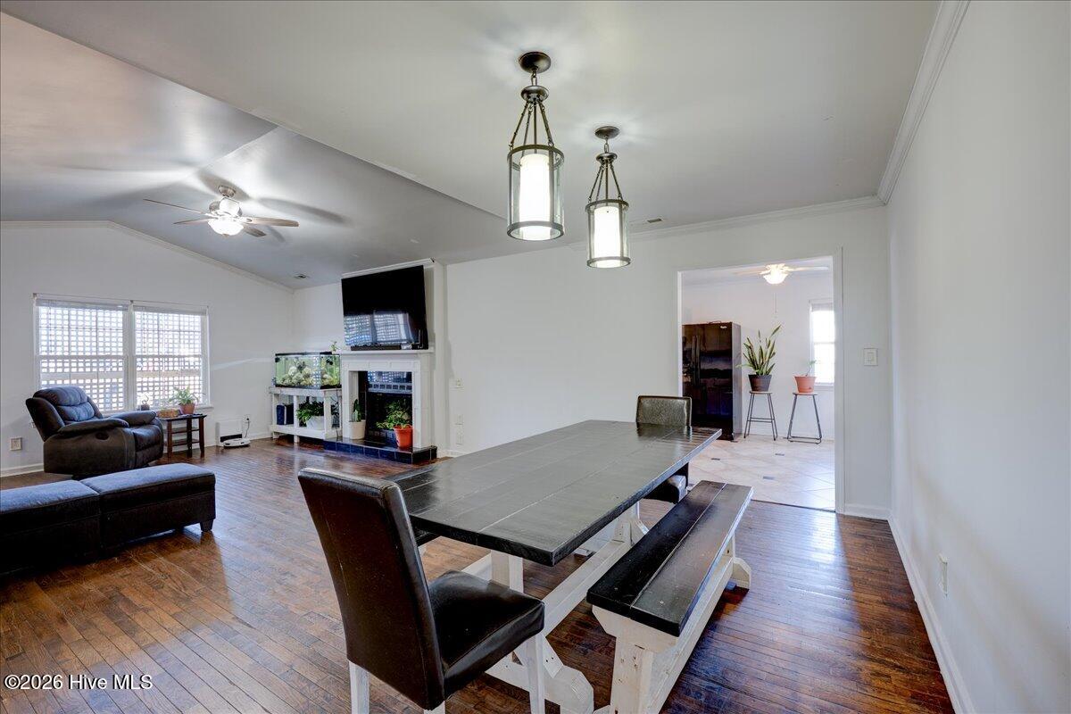 100548576 | Photo 17