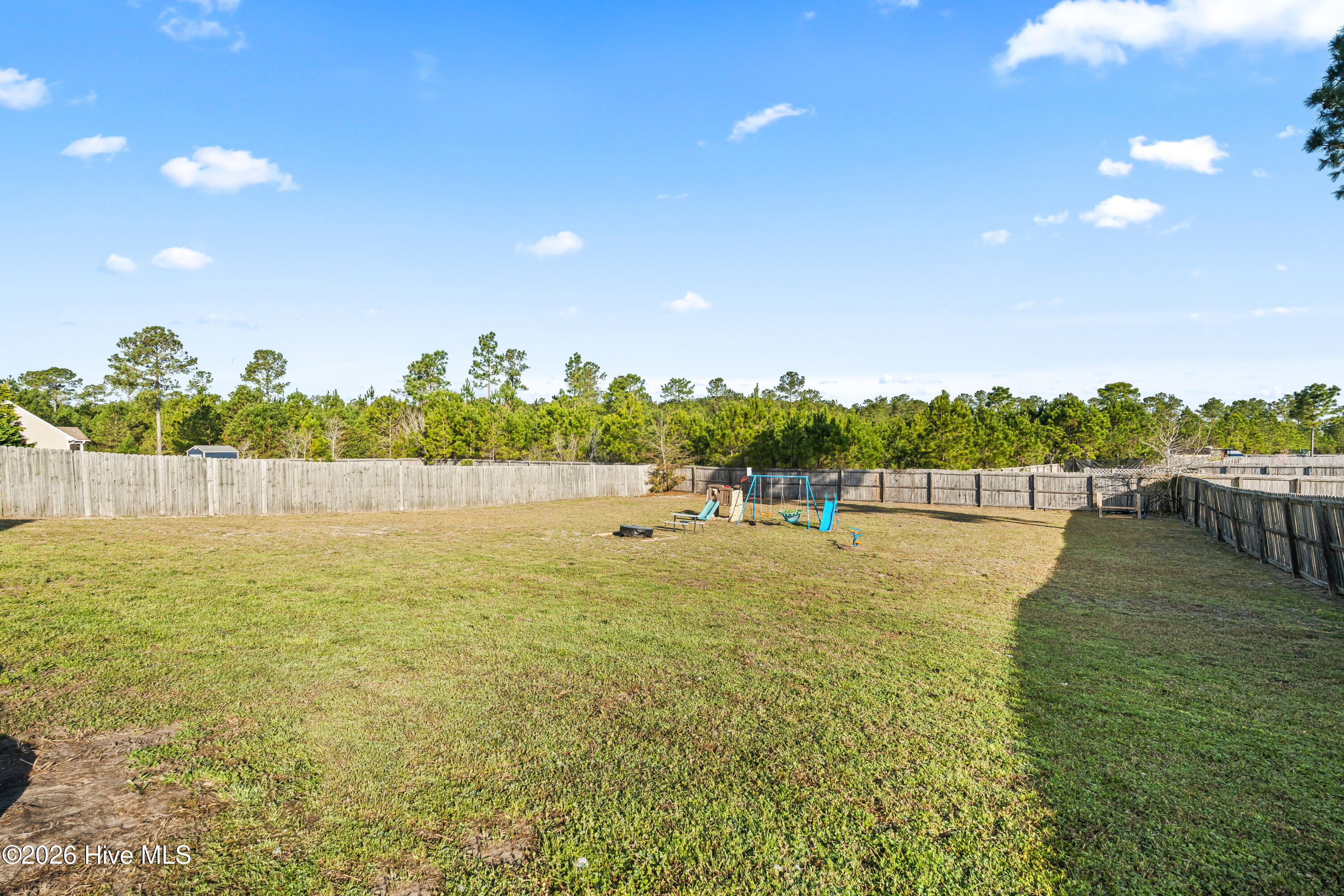 100562954 | Photo 21