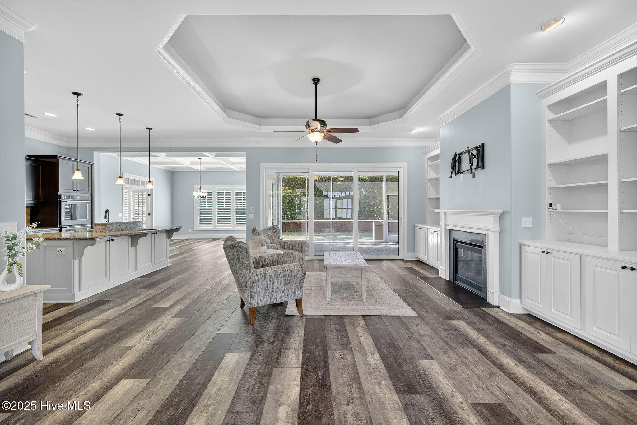 100512498 | Photo 18