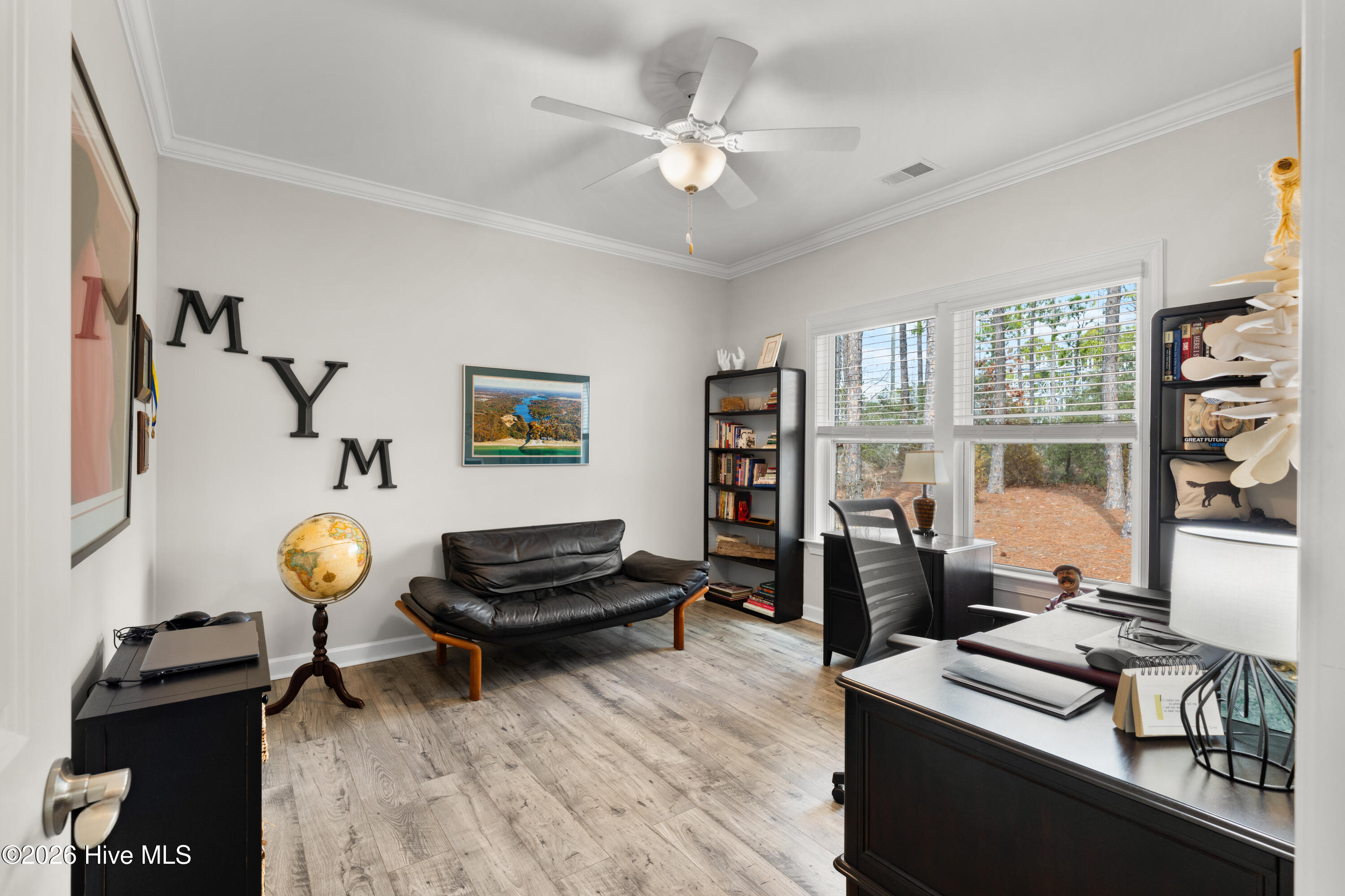 100555915 | Photo 26