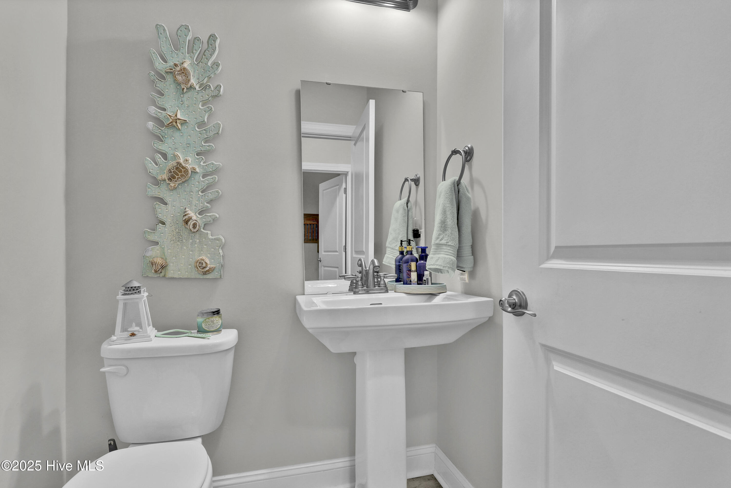 100538907 | Photo 57