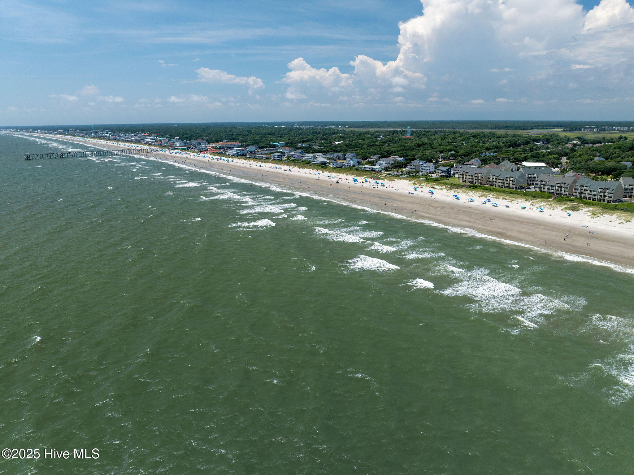 100538063 | Photo 104