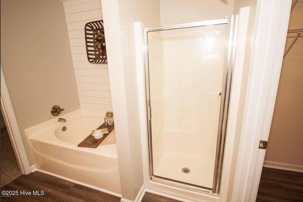 100564002 | Photo 12