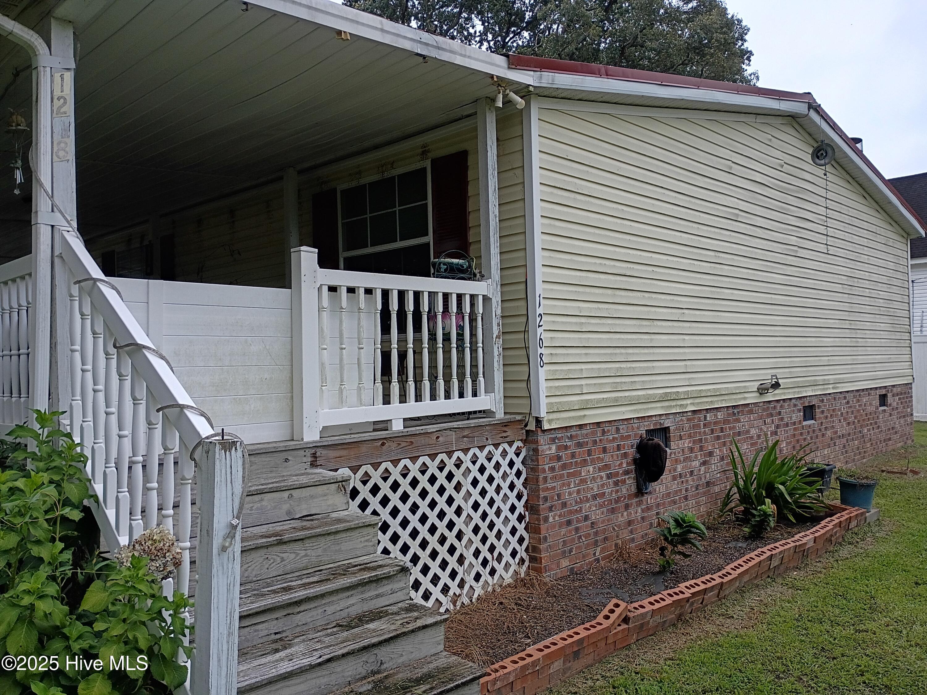 100522957 | Photo 32