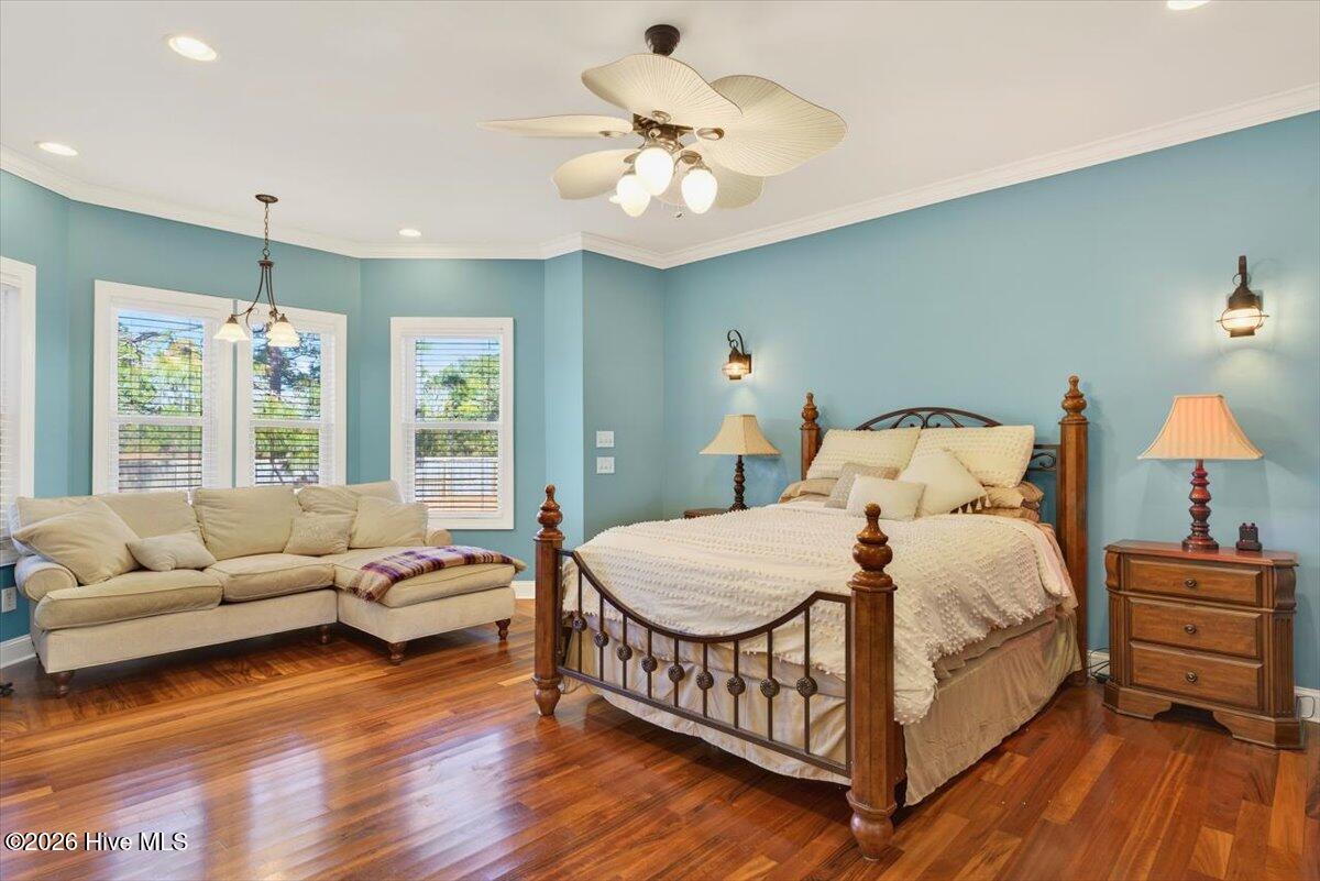 100551977 | Photo 15