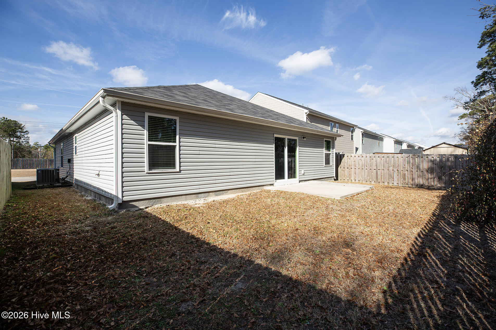 100547930 | Photo 32