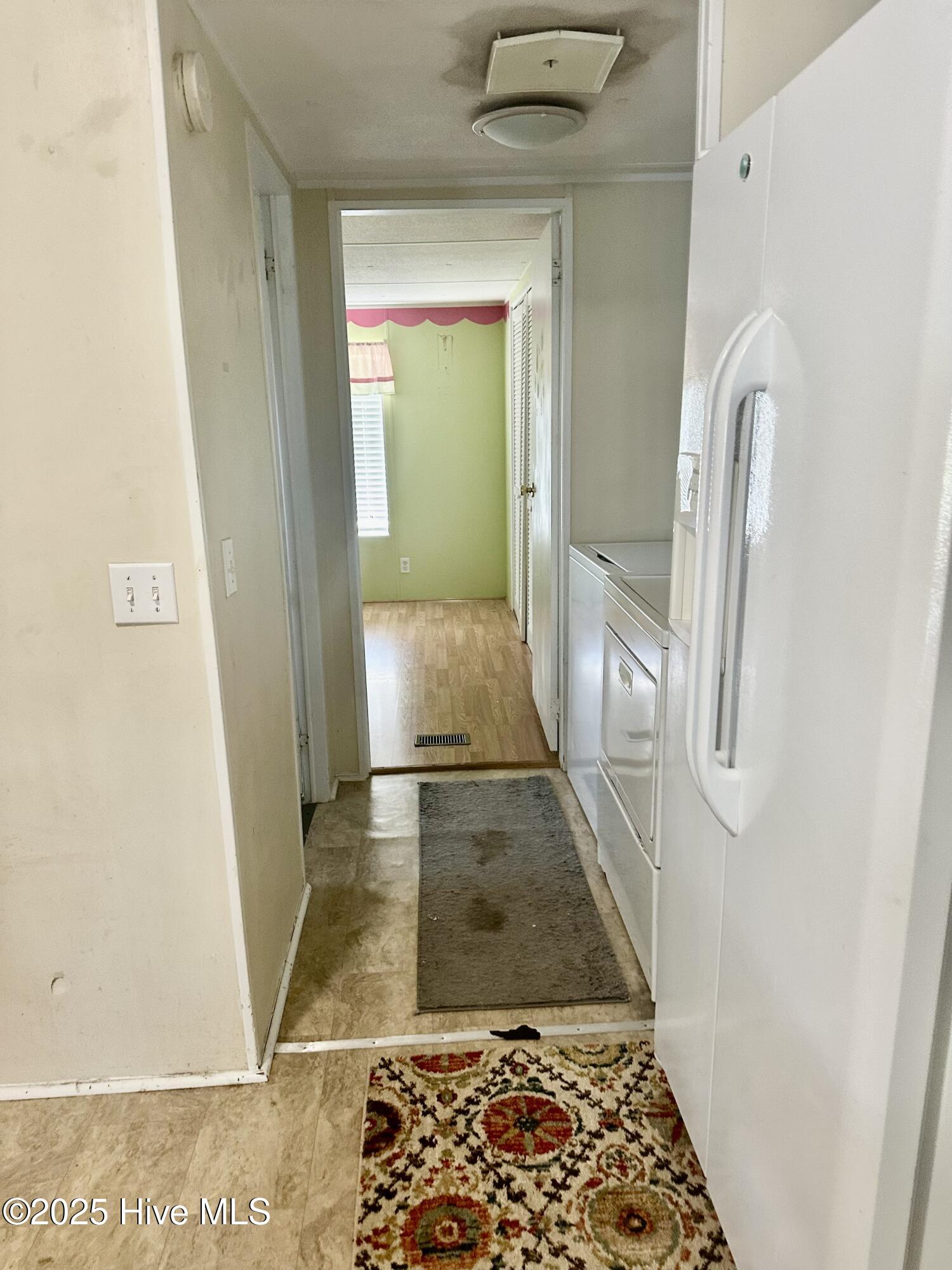 100512329 | Photo 18