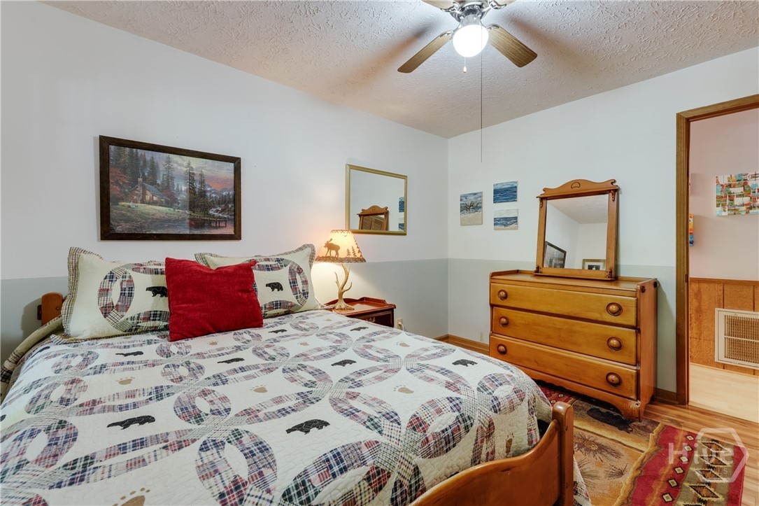 3383 Wolf Drive