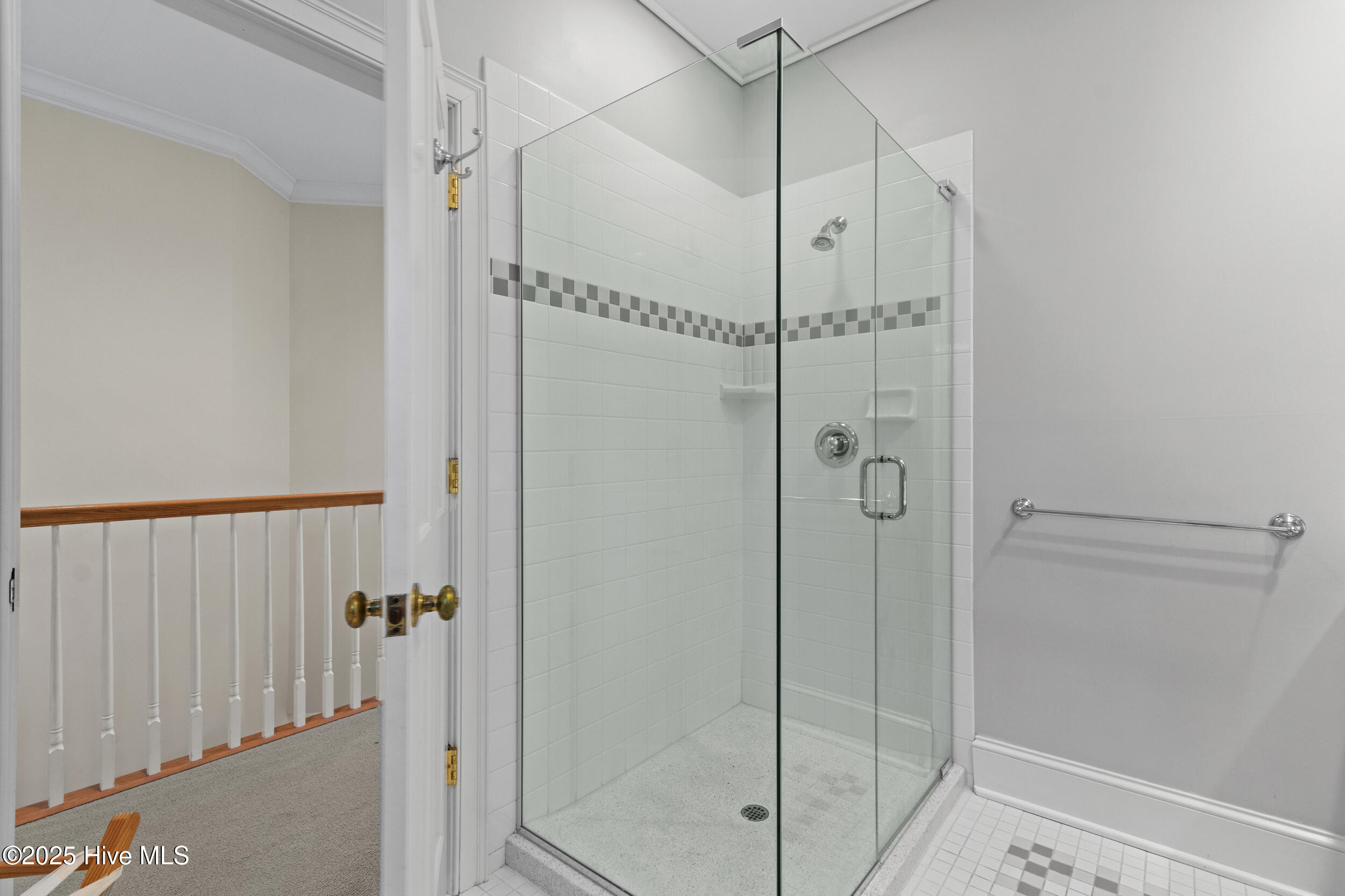 100540222 | Photo 55