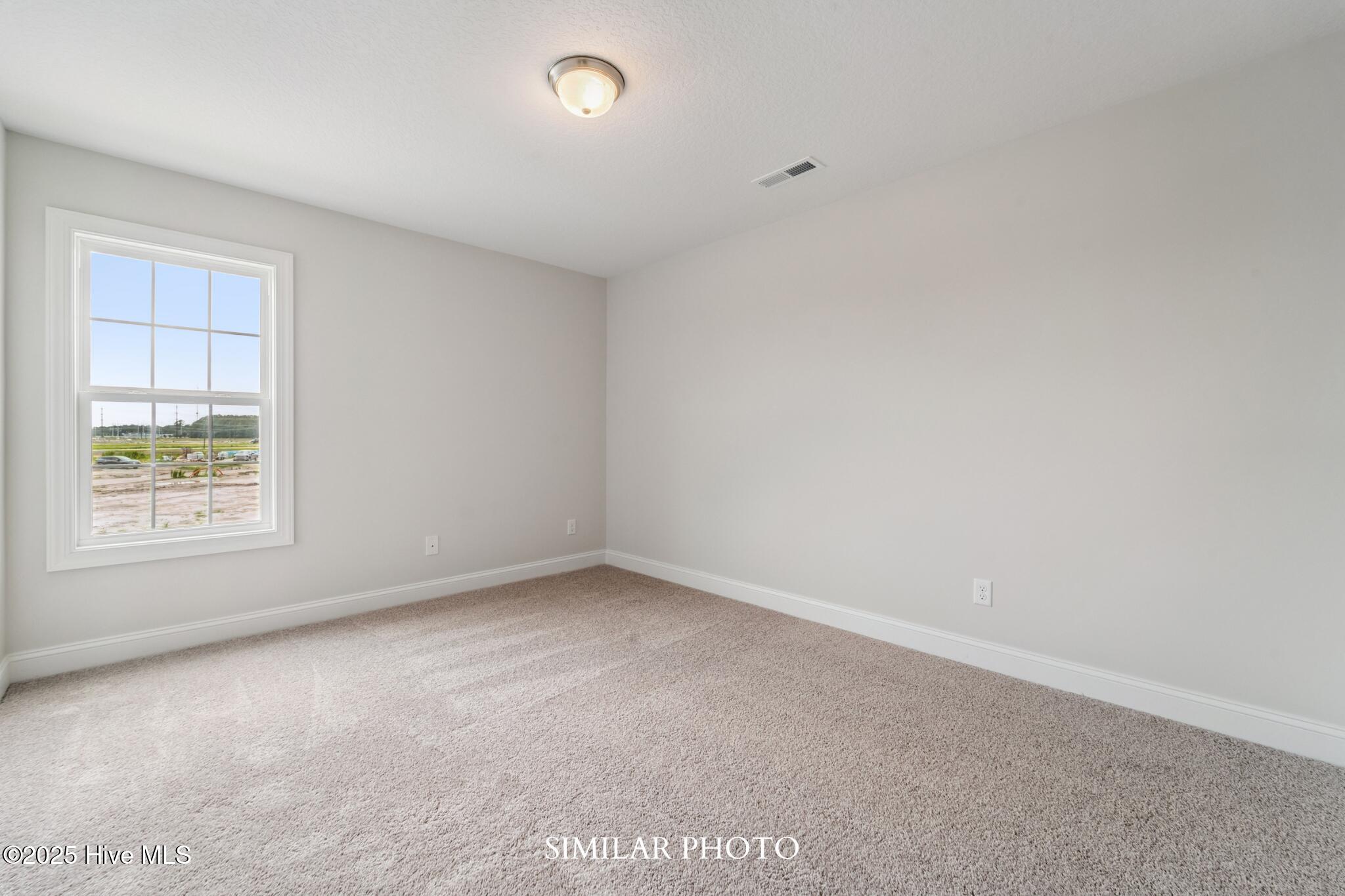 100546151 | Photo 35