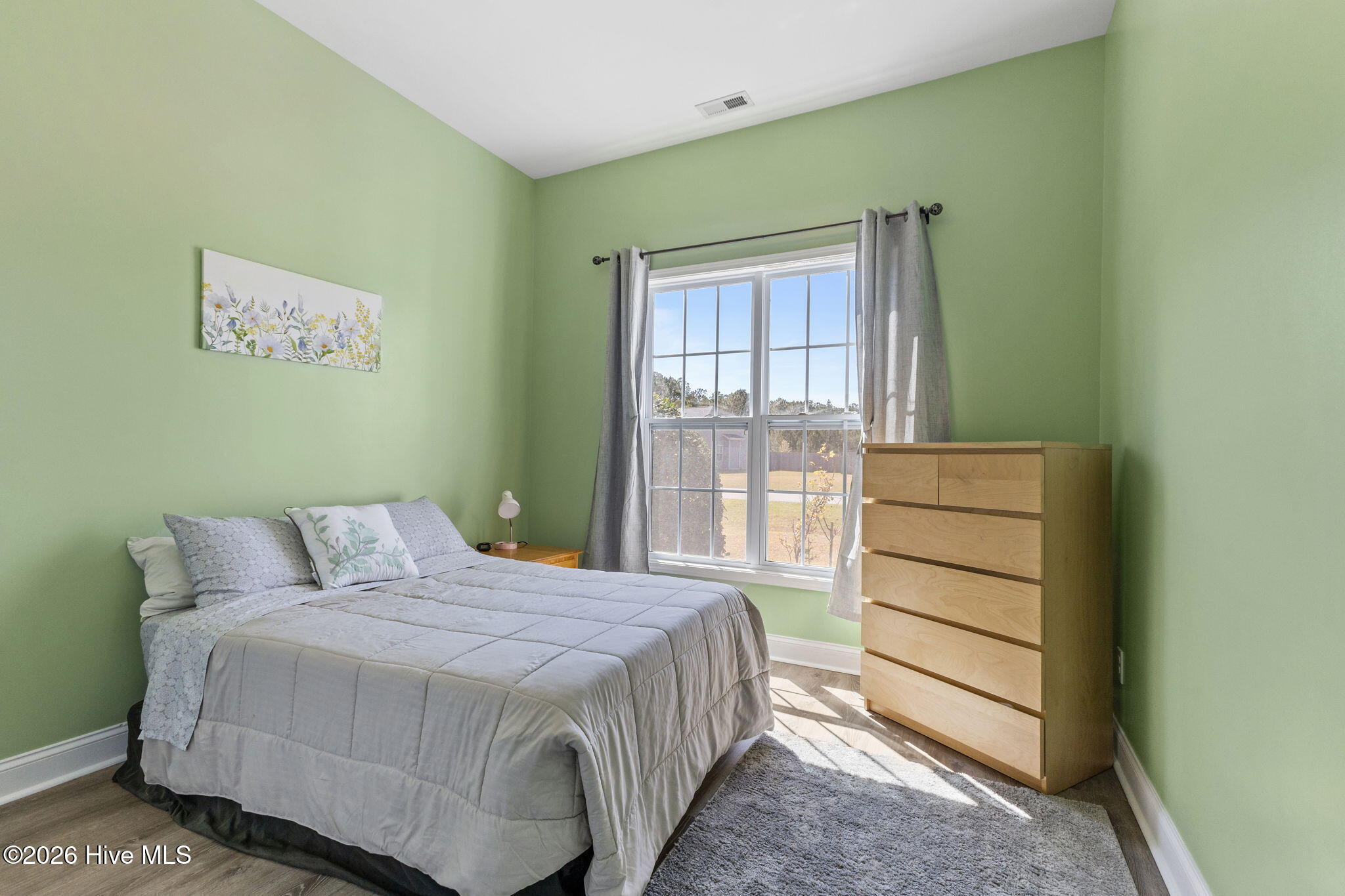 100561440 | Photo 18