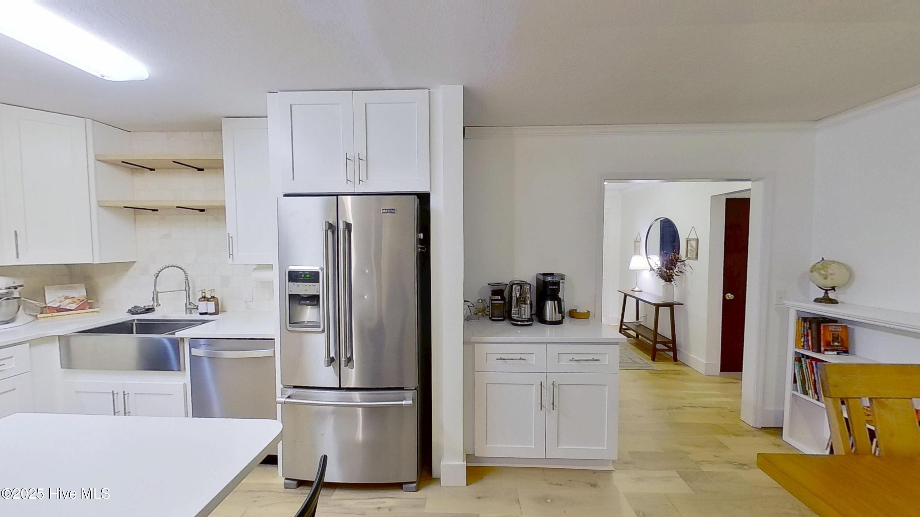 100544095 | Photo 18