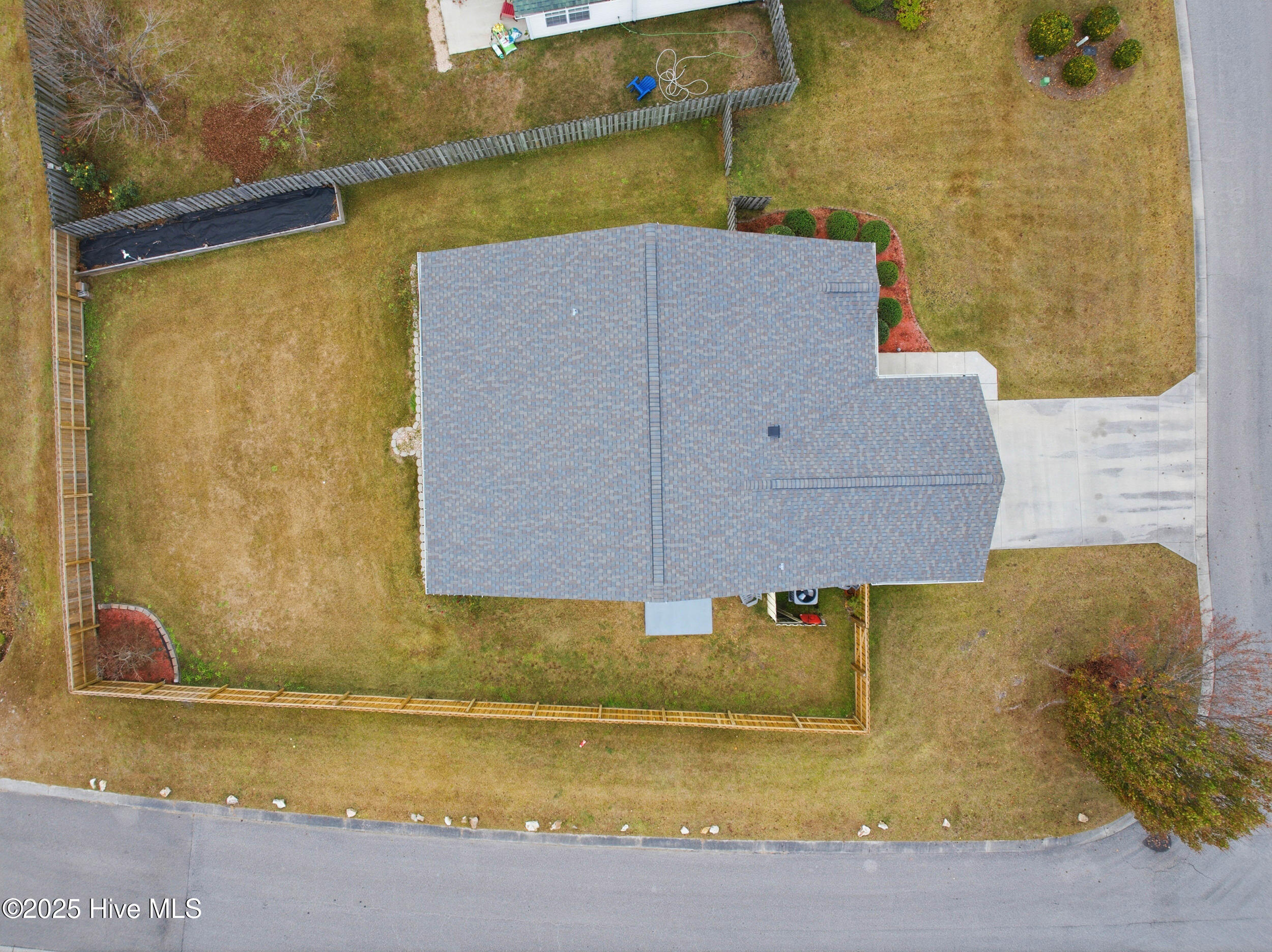 100543780 | Photo 32