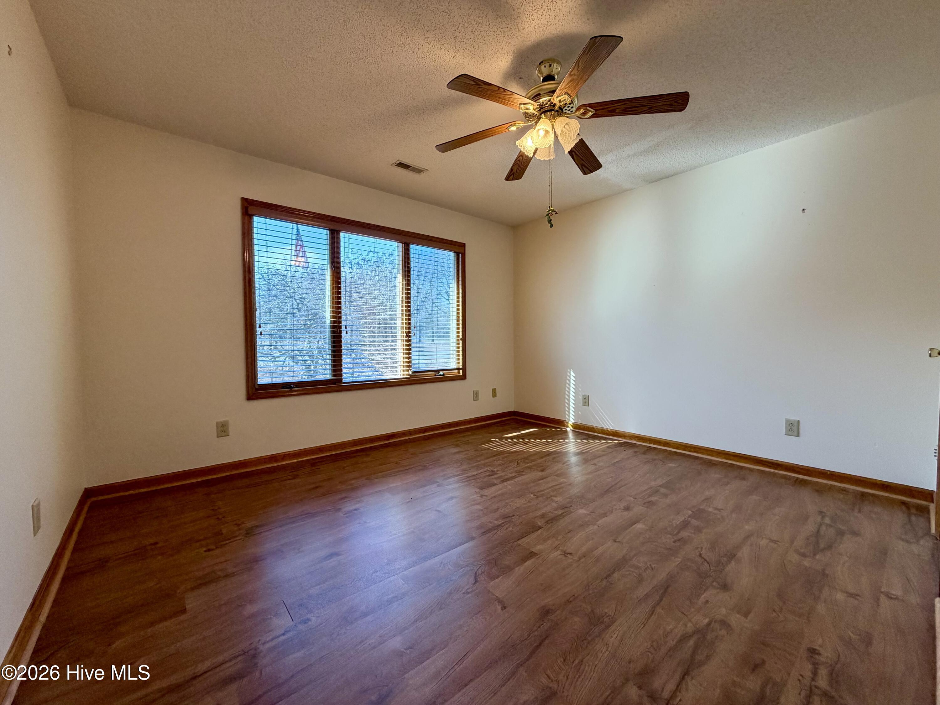 4106 Old Cherry Point Road,New Bern