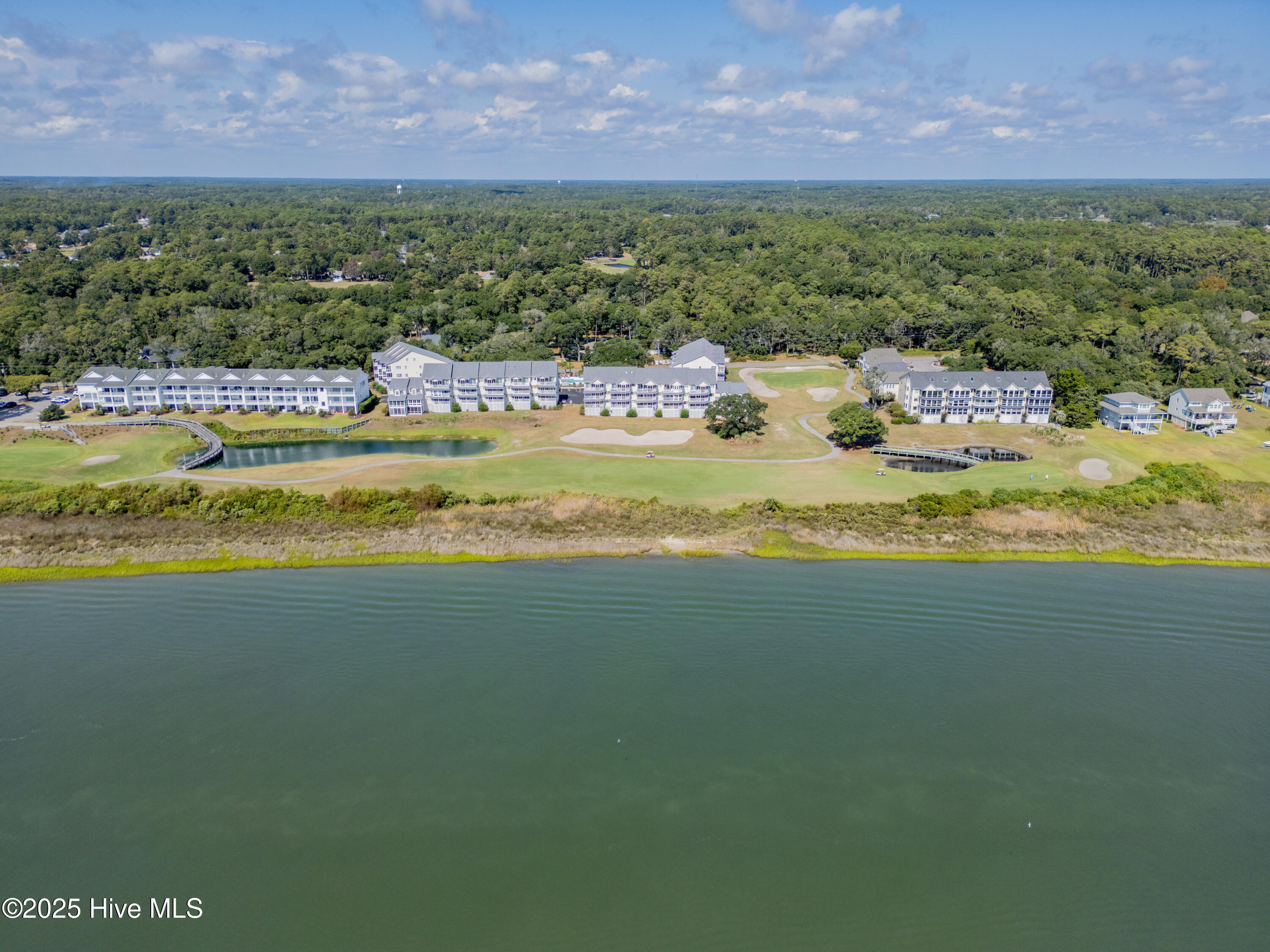 100533444 | Photo 29