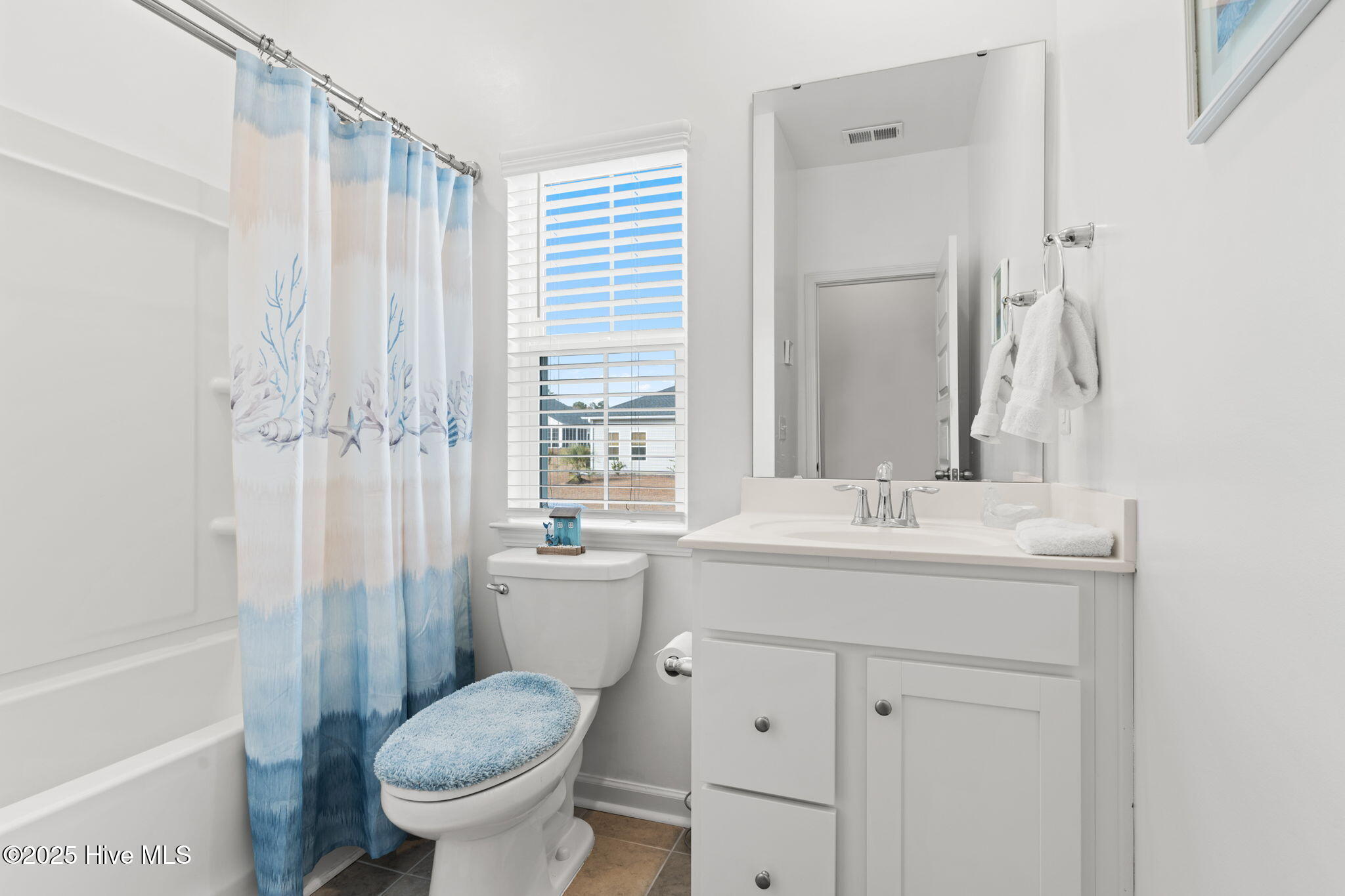 100545936 | Photo 28