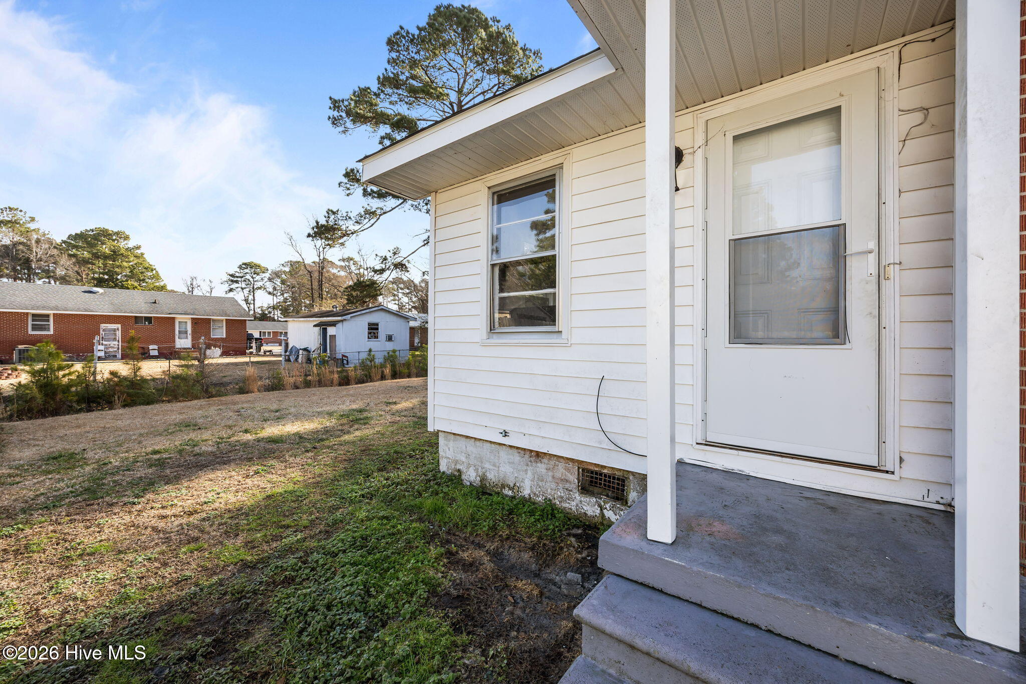 100555911 | Photo 42