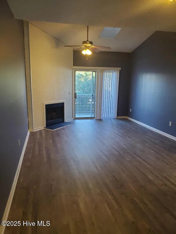 4220 Wilshire Boulevard 304c, Wilmington, NC 28403 – photo 5: 9880fef8130bd542615aa781be0e4084-full