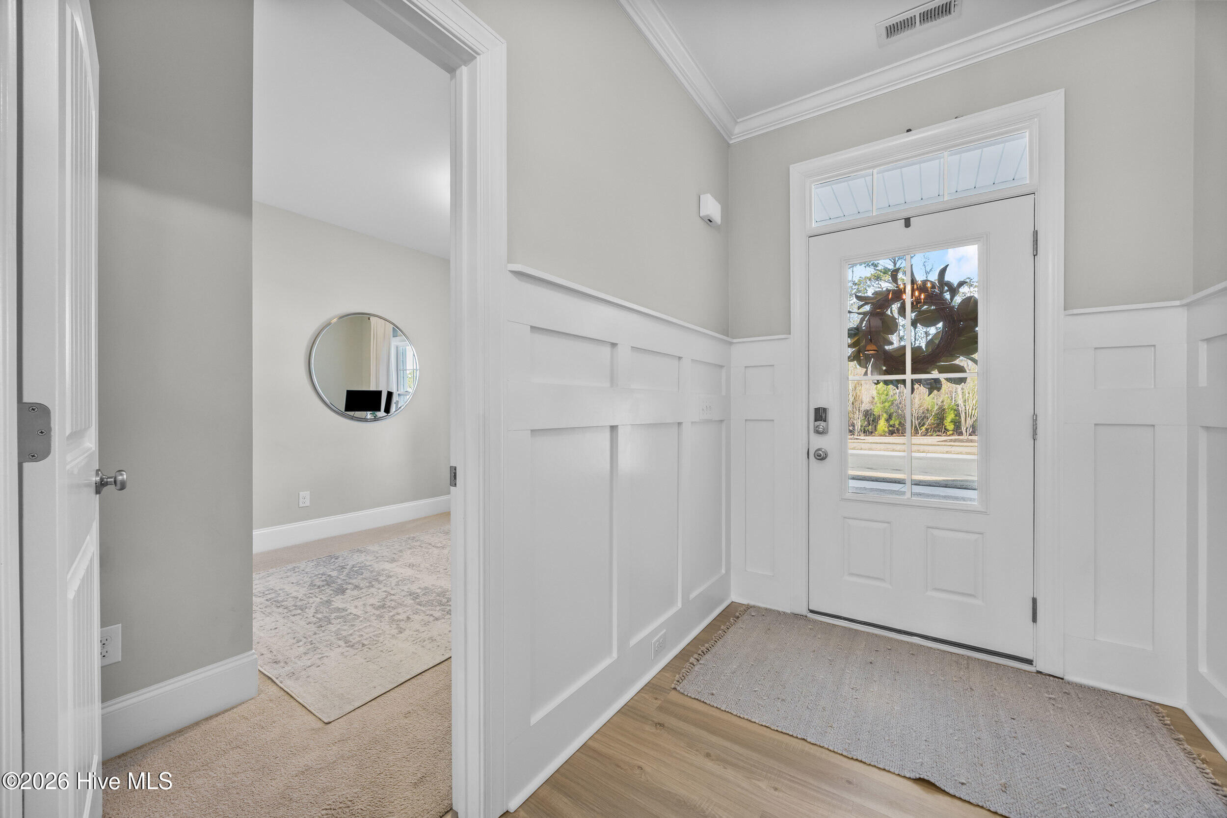 100550953 | Photo 10