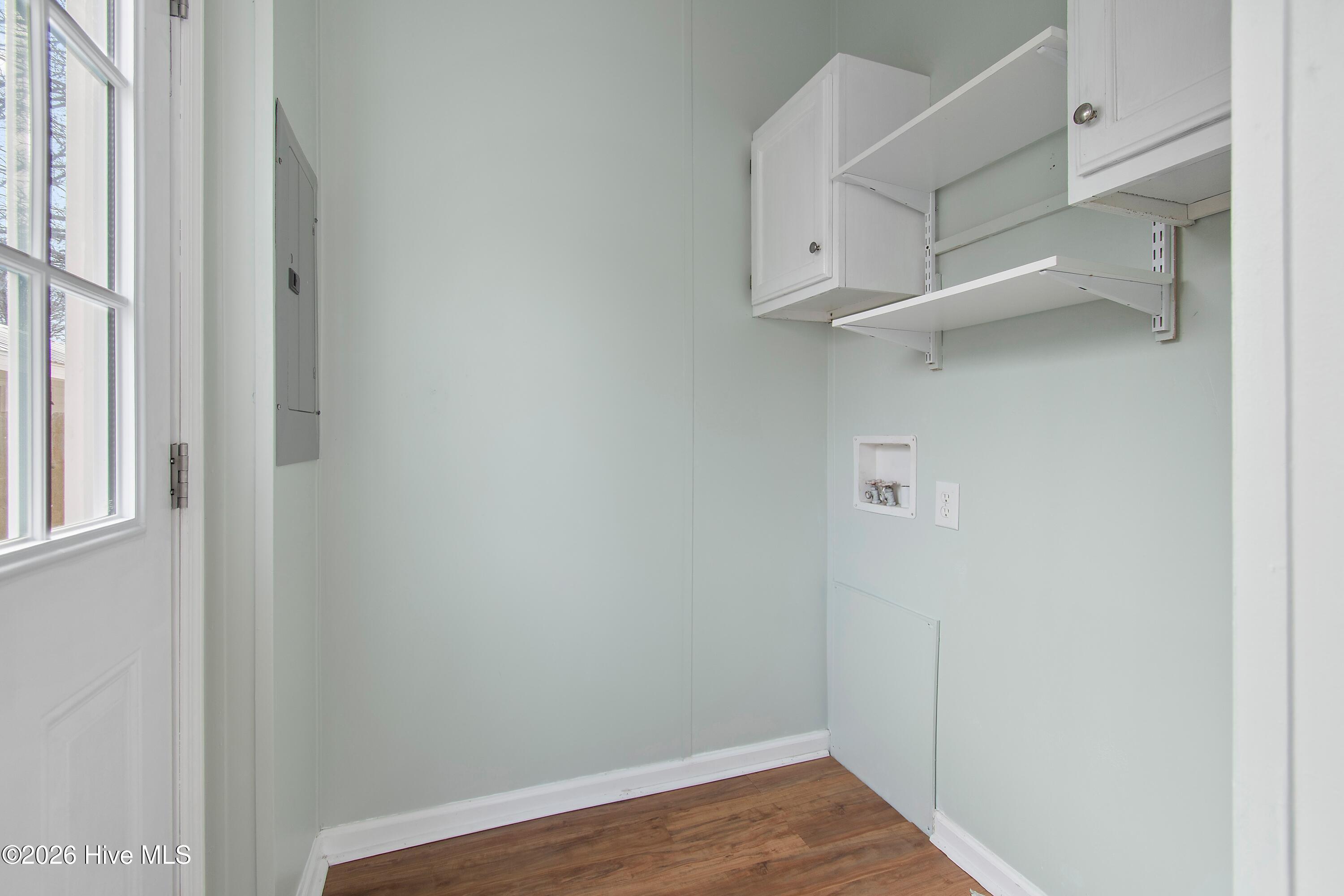 100553657 | Photo 11