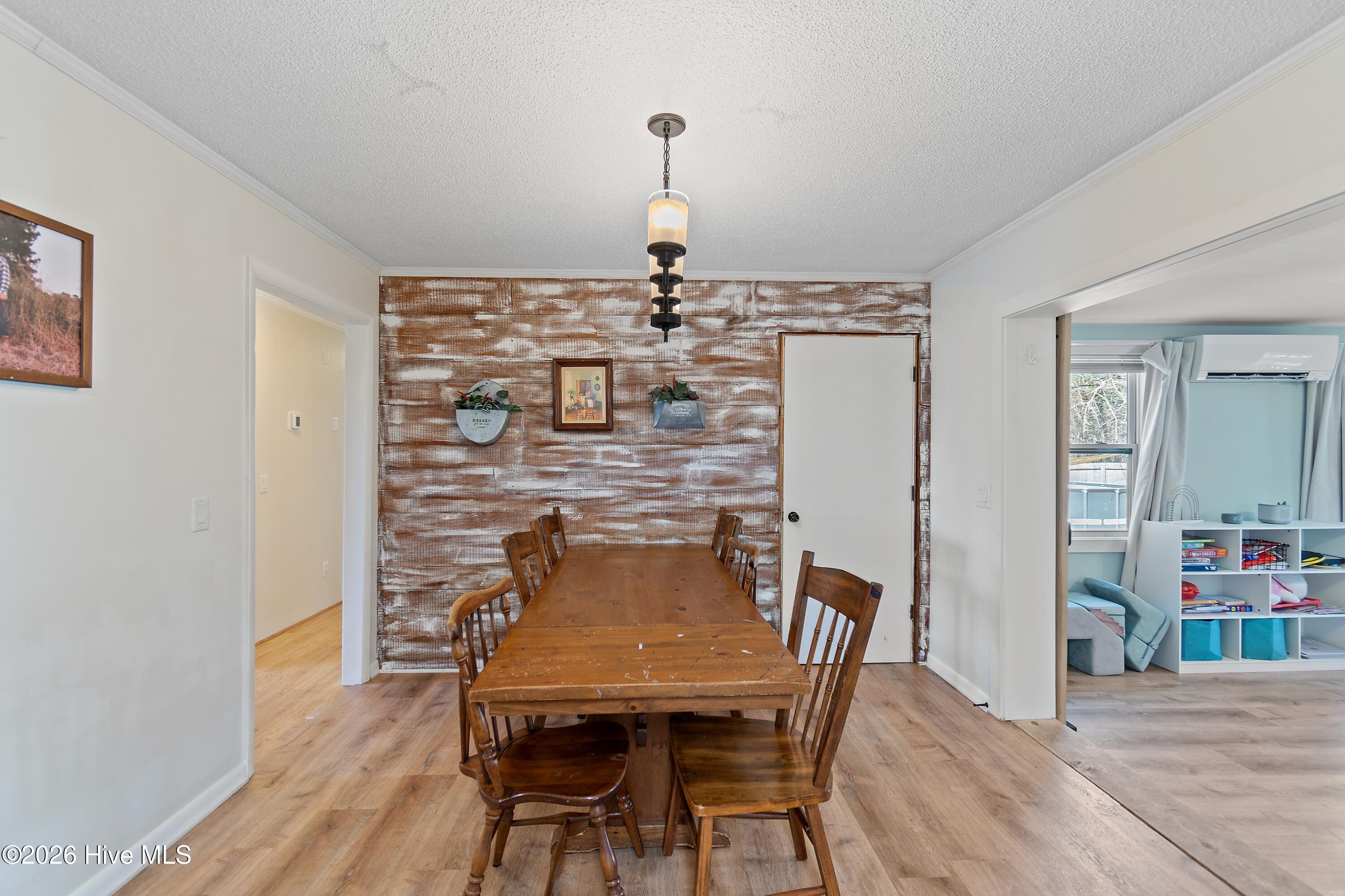 100550559 | Photo 18