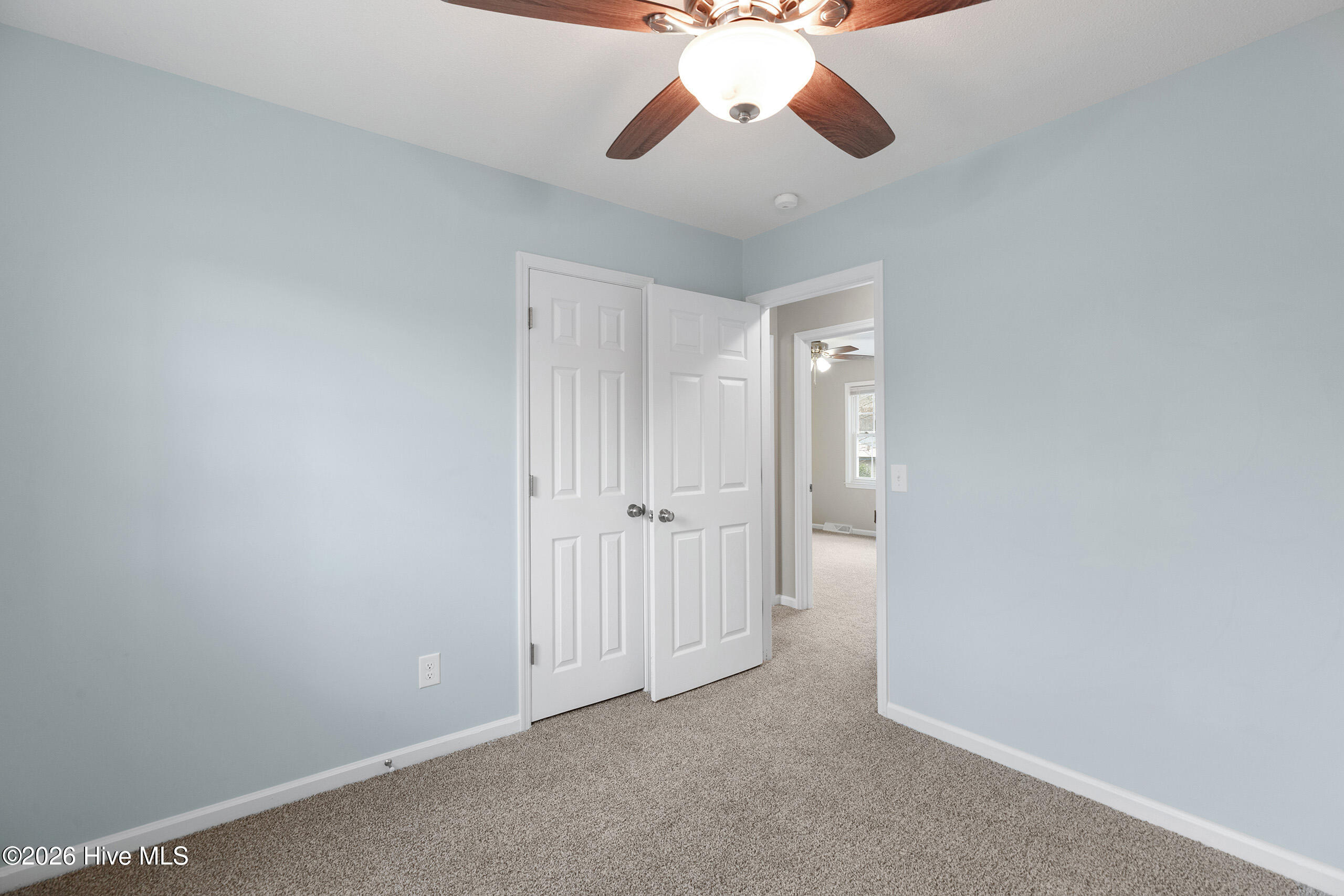 100558477 | Photo 29