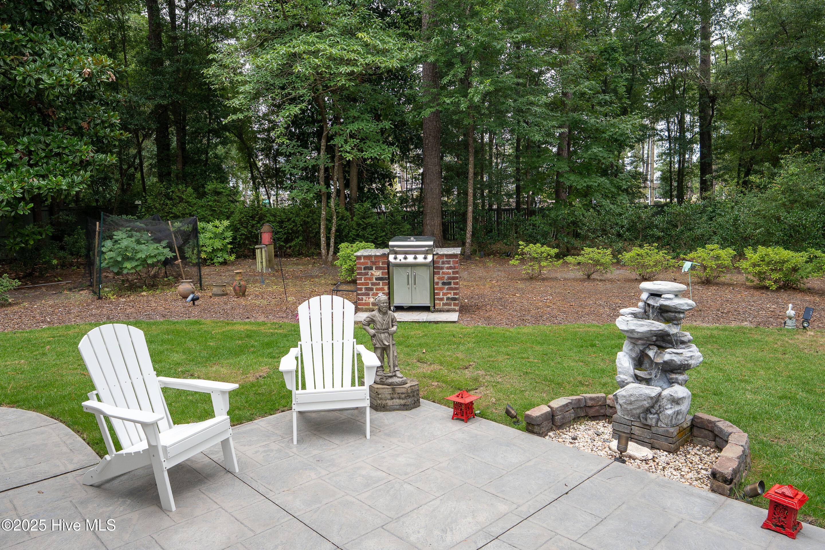 100549058 | Photo 50