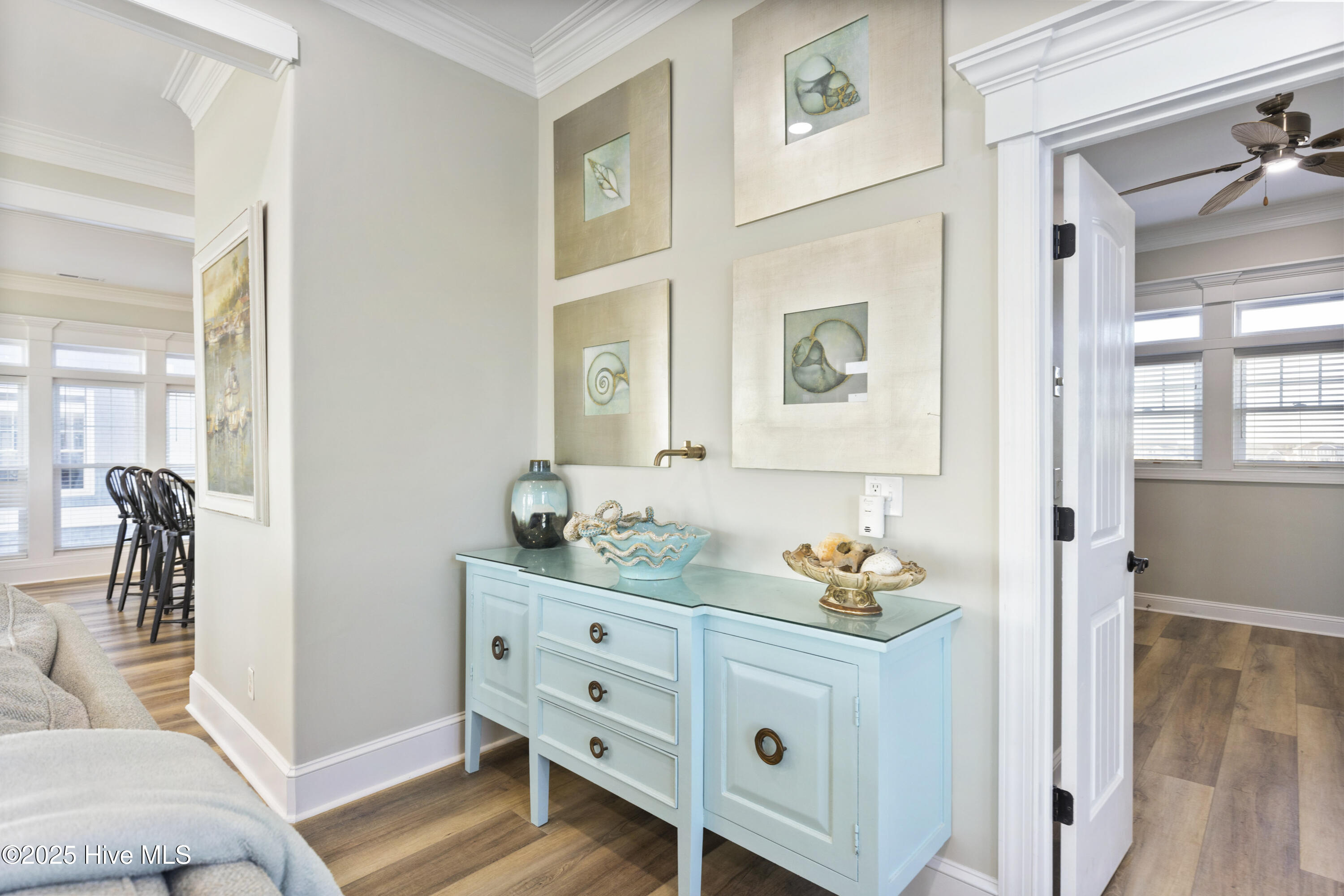 100546411 | Photo 16