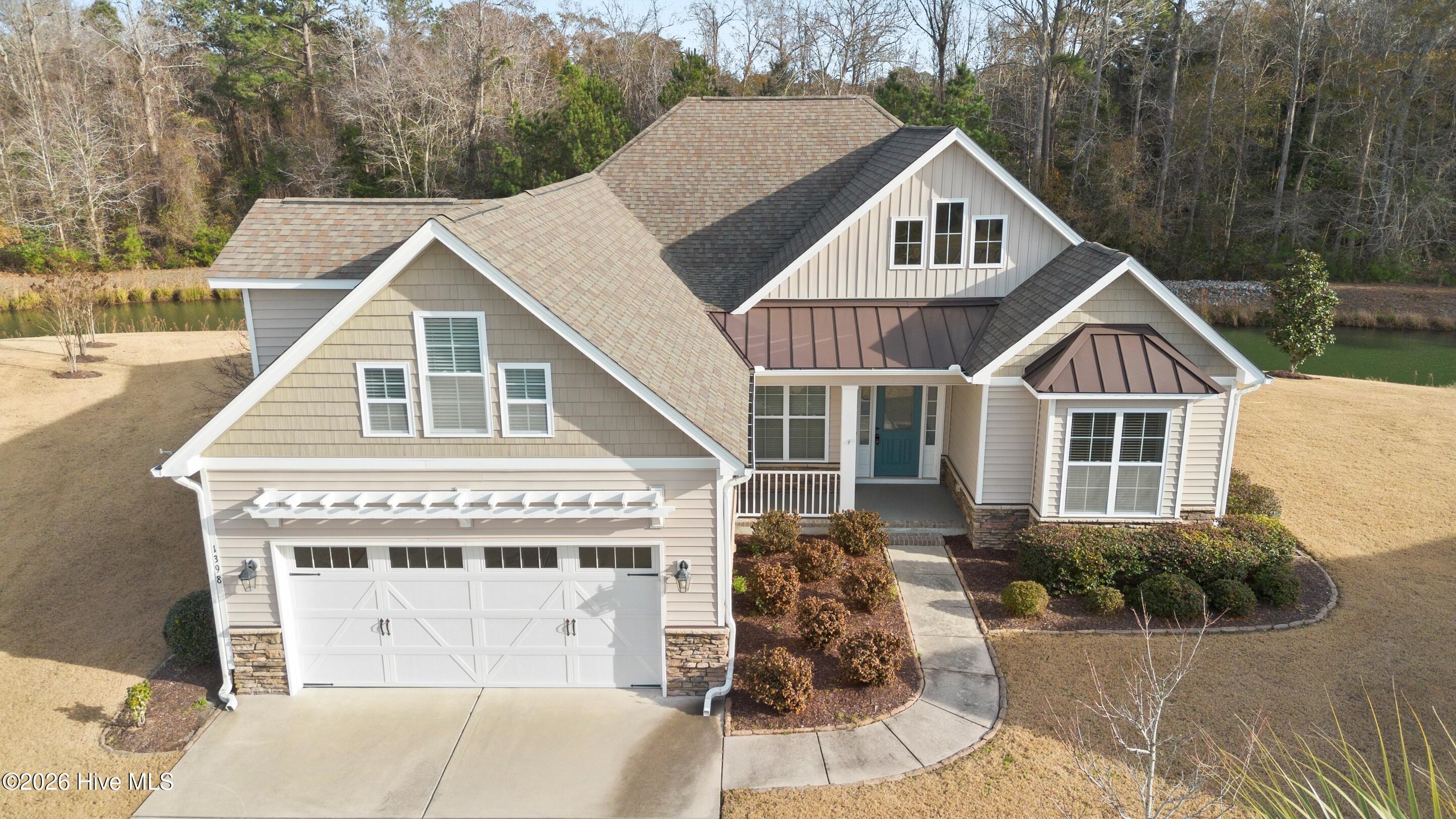 100547652 | Photo 62