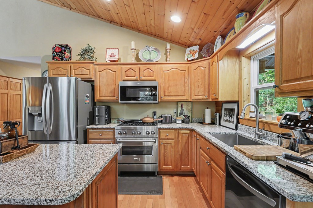 71 Leisure Time Lane, Murphy, NC 28906 Listing Photo  26