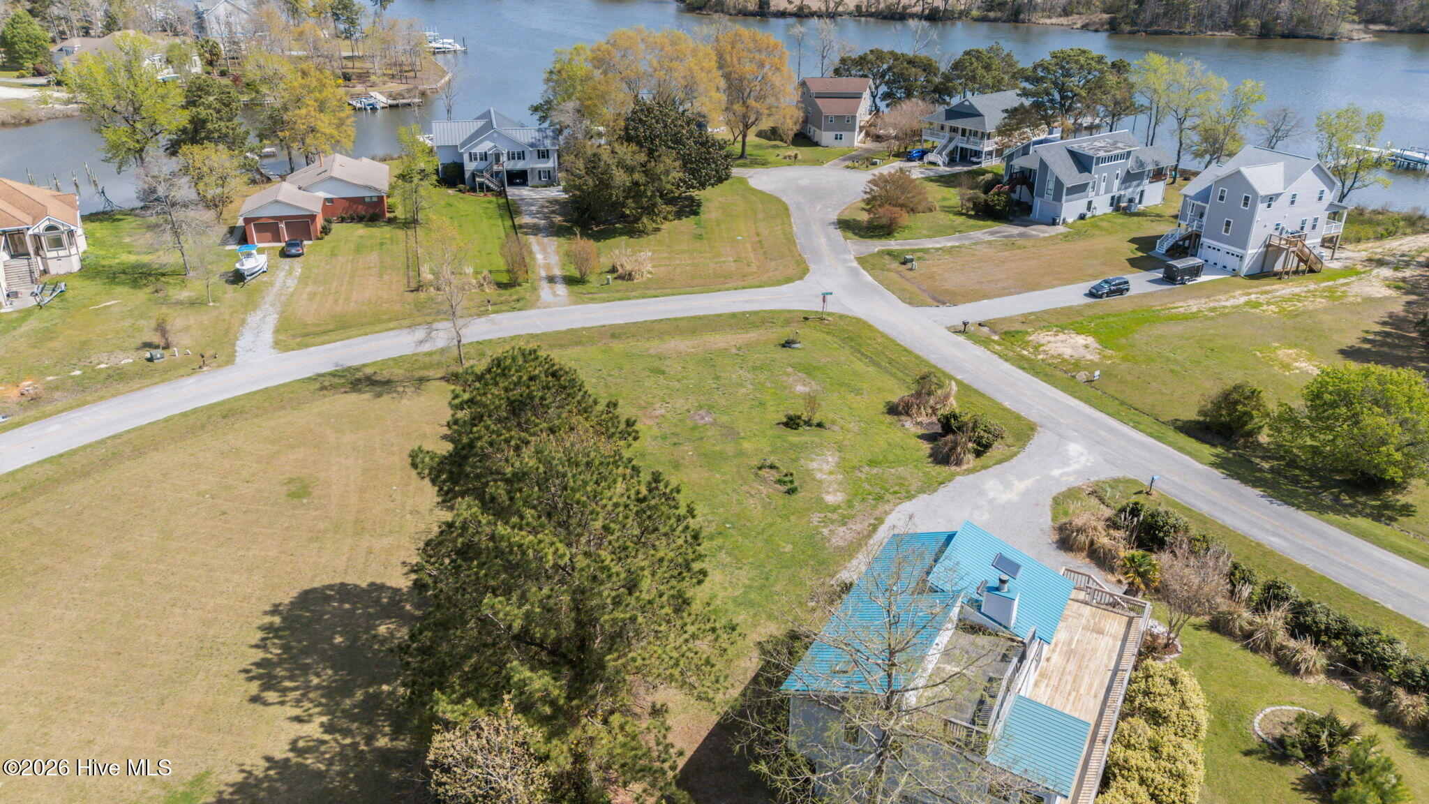 2027 Blackbeard Drive, Oriental, NC, 28571