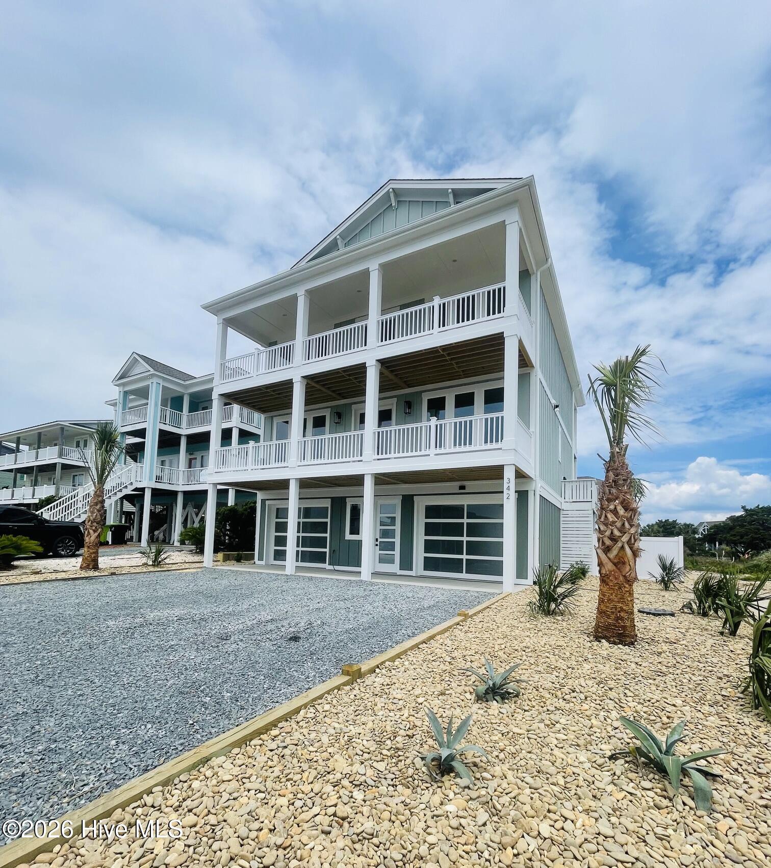 342 Ocean Boulevard W, Holden Beach, NC 28462 – photo 2