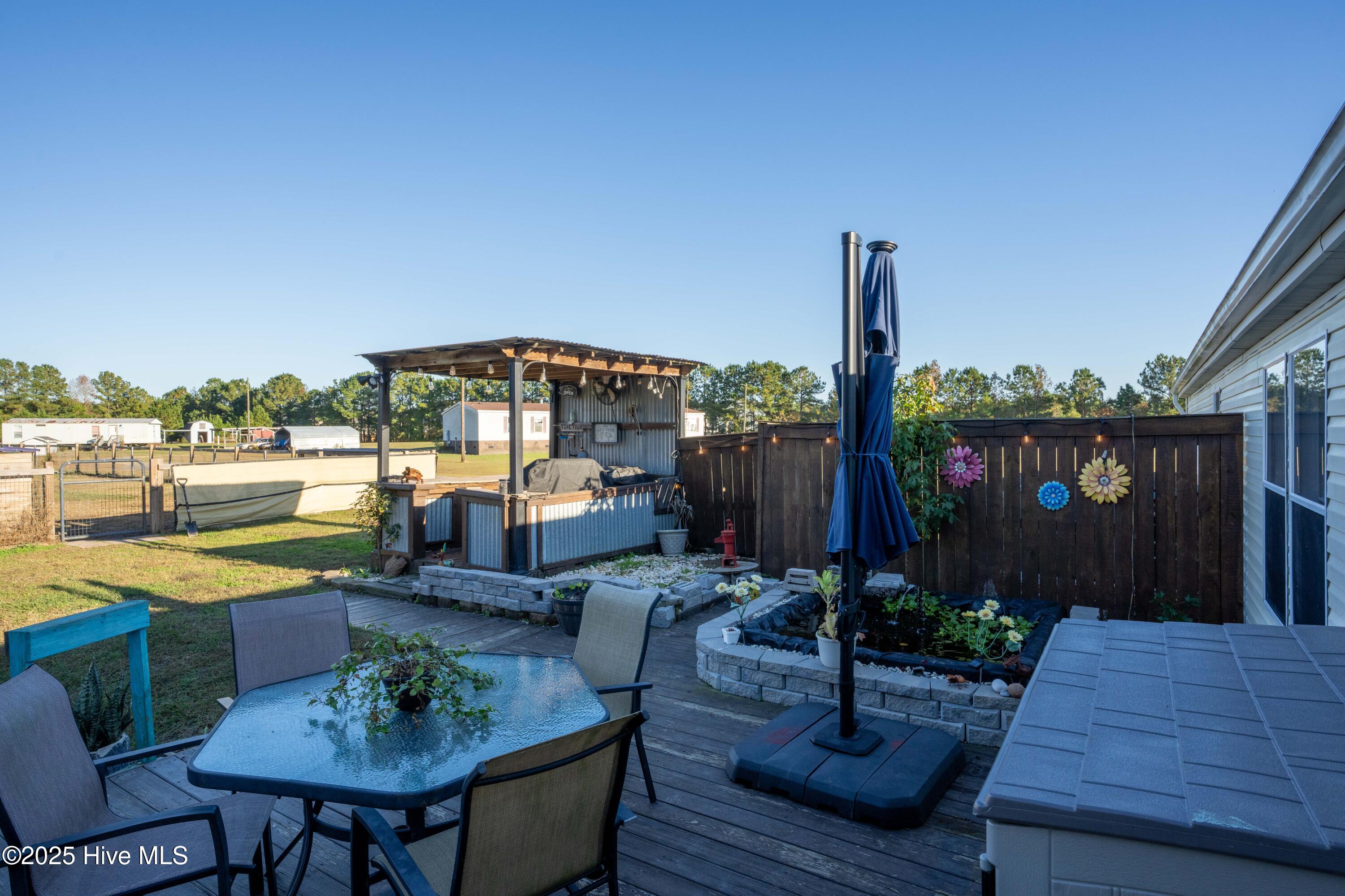 100539852 | Photo 26