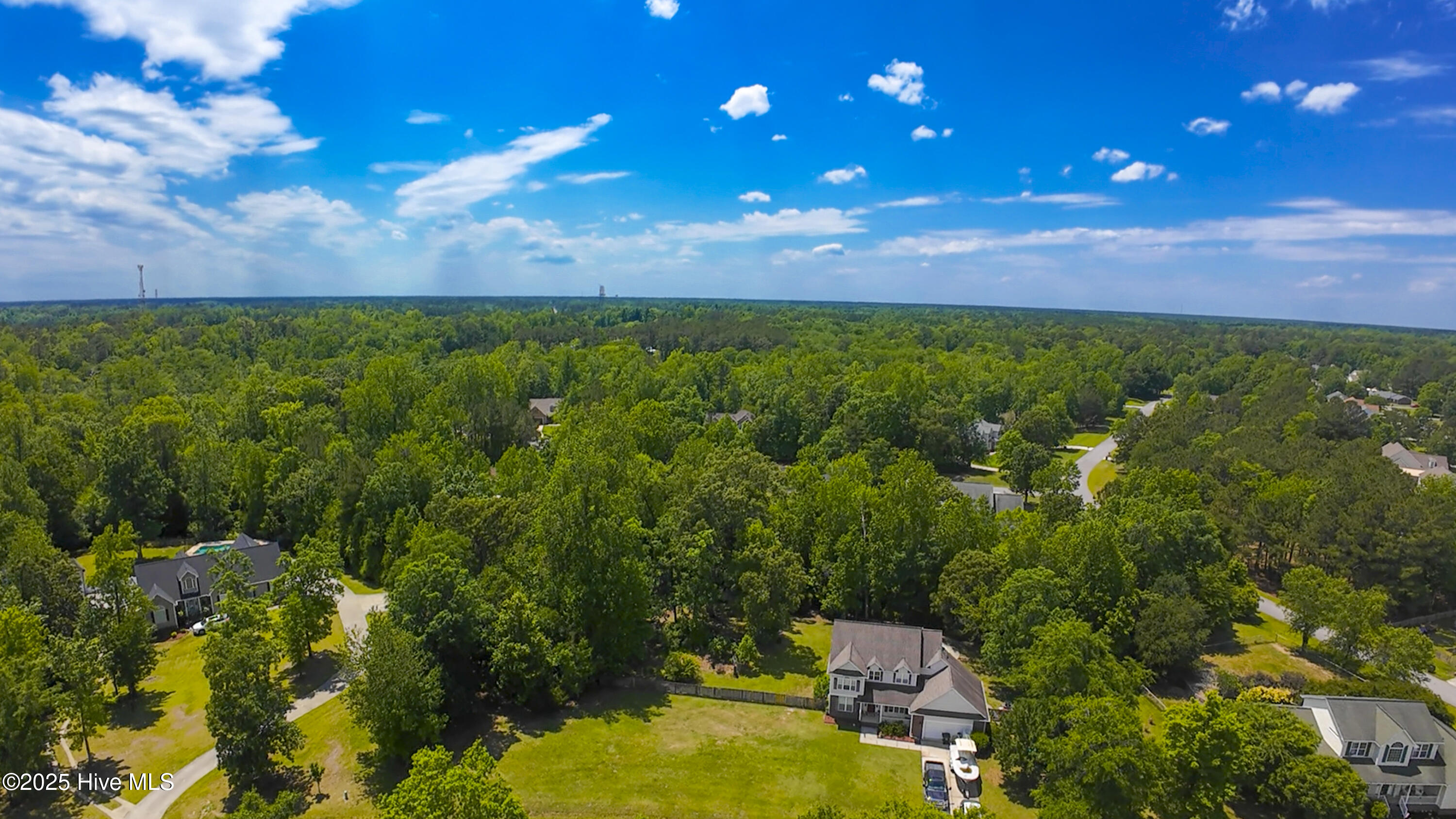 100523766 | Photo 96