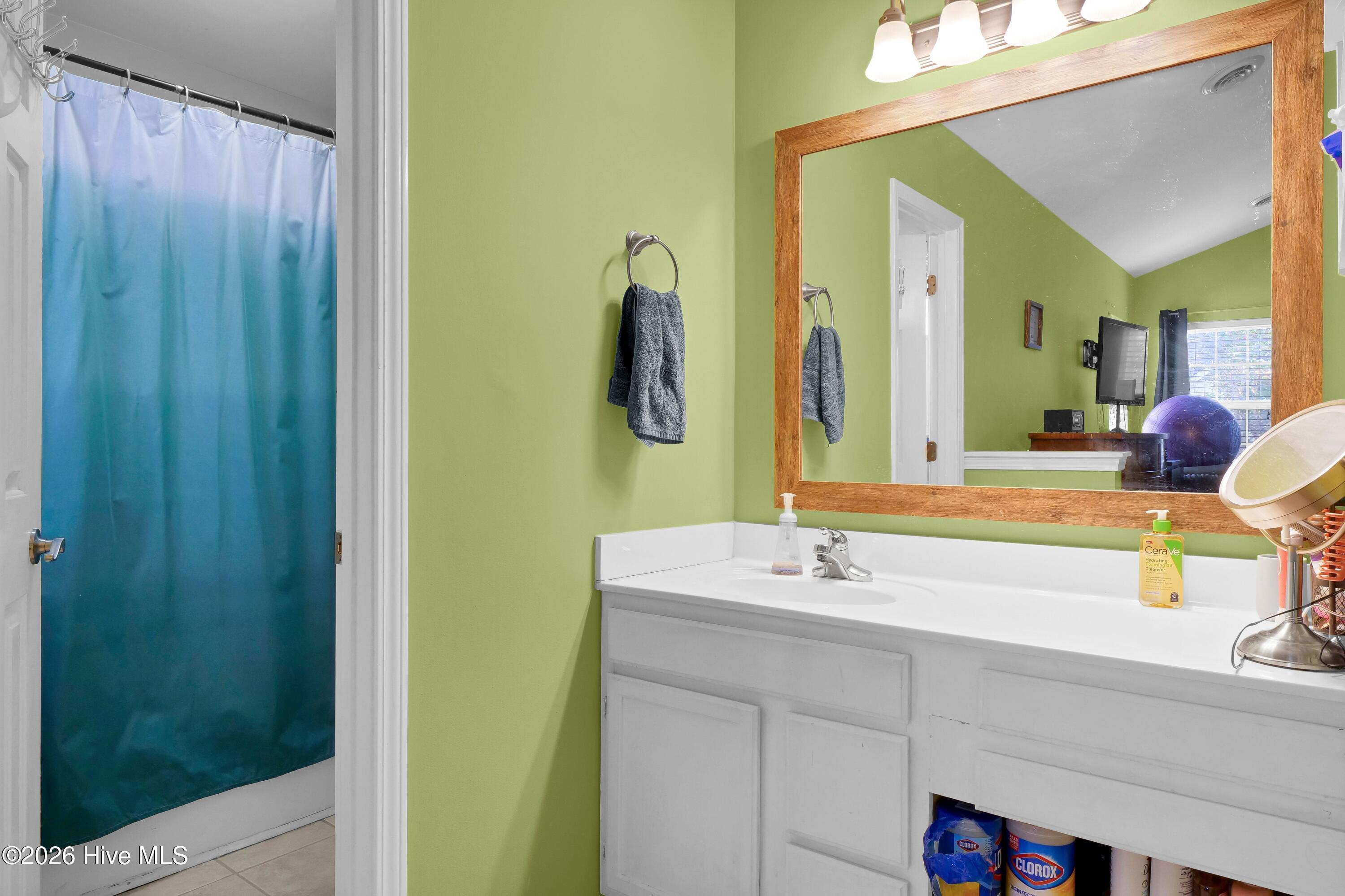 100552082 | Photo 20