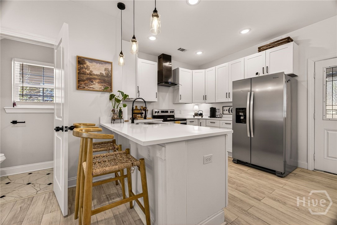 Photo 3 of Single family home for sale at 1306 E Waldburg St, Savannah, GA 31404 | MLS# SA365055 | Listing updated on 2026-09-22
