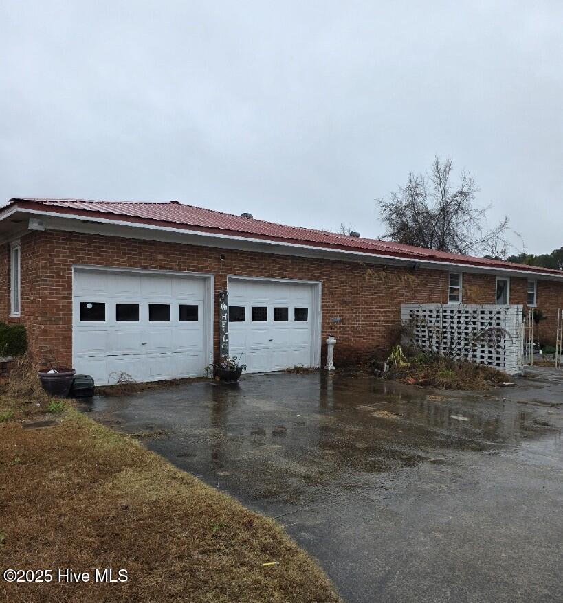 Homes for sale in Greenville, NC | 306 Greenfield Blvd, Greenville, NC 27834 | MLS# 100544104