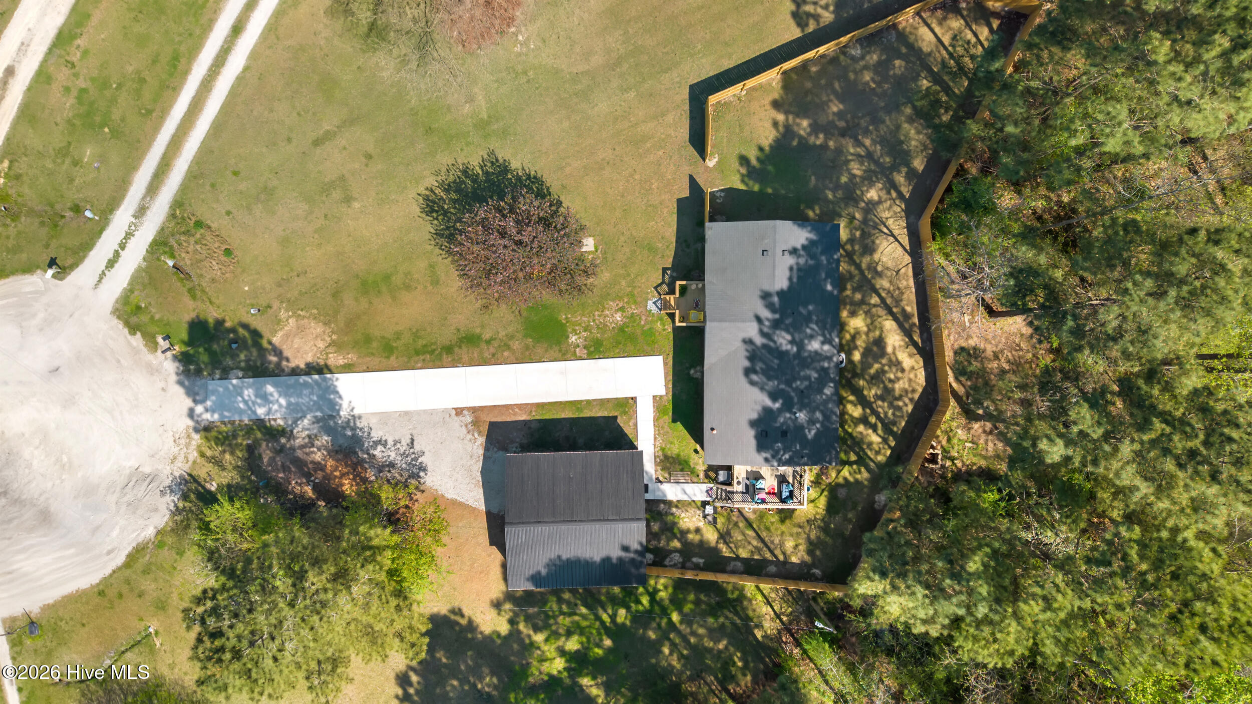 100564422 | Photo 26