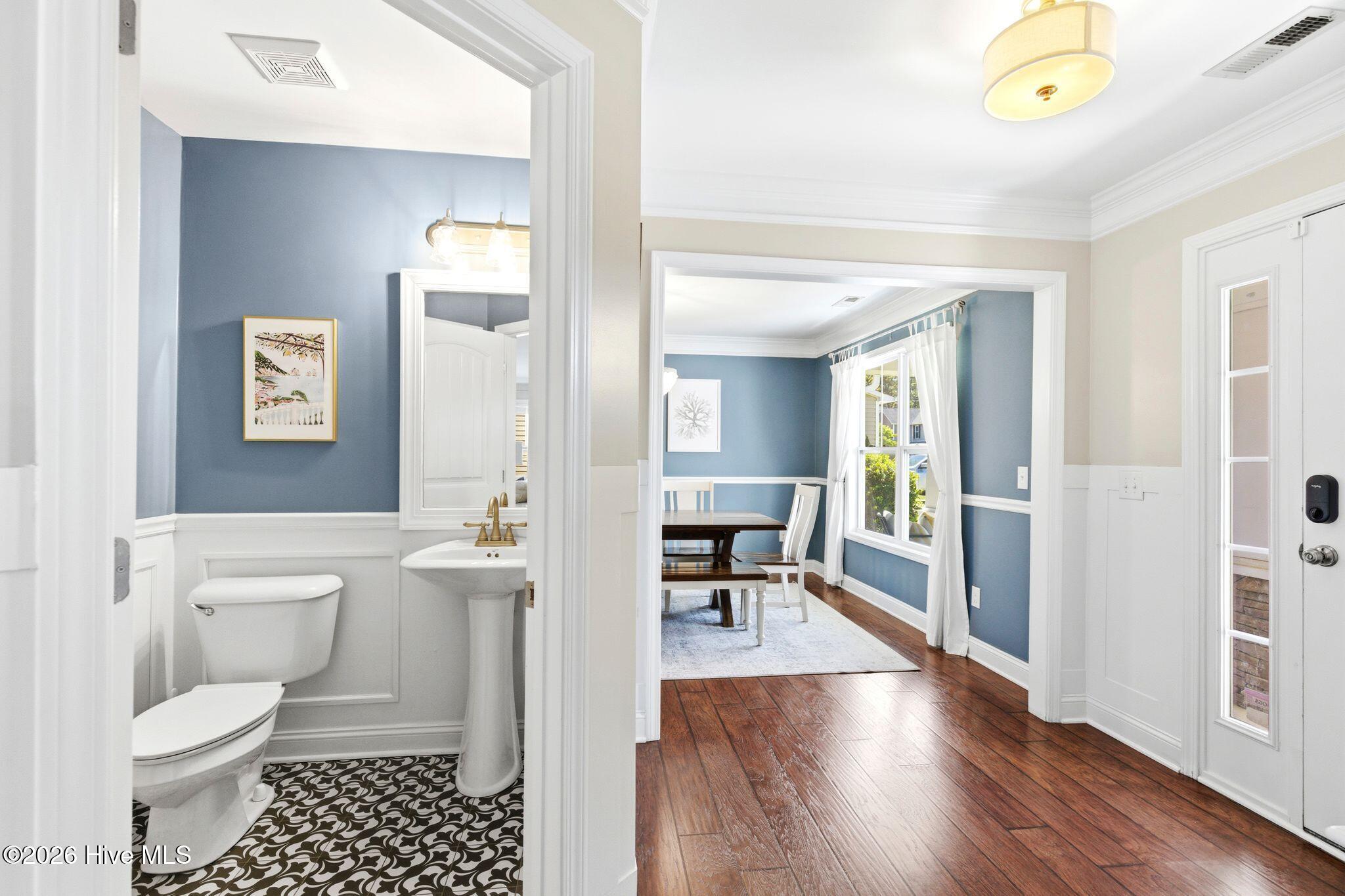 100566118 | Photo 22