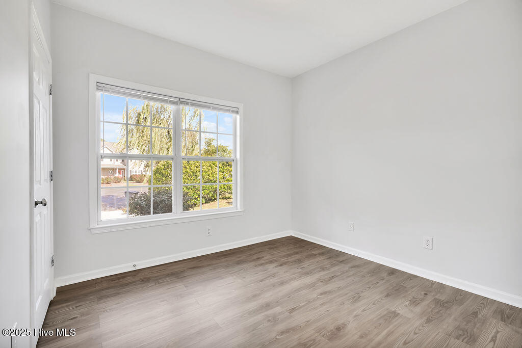 100534867 | Photo 21