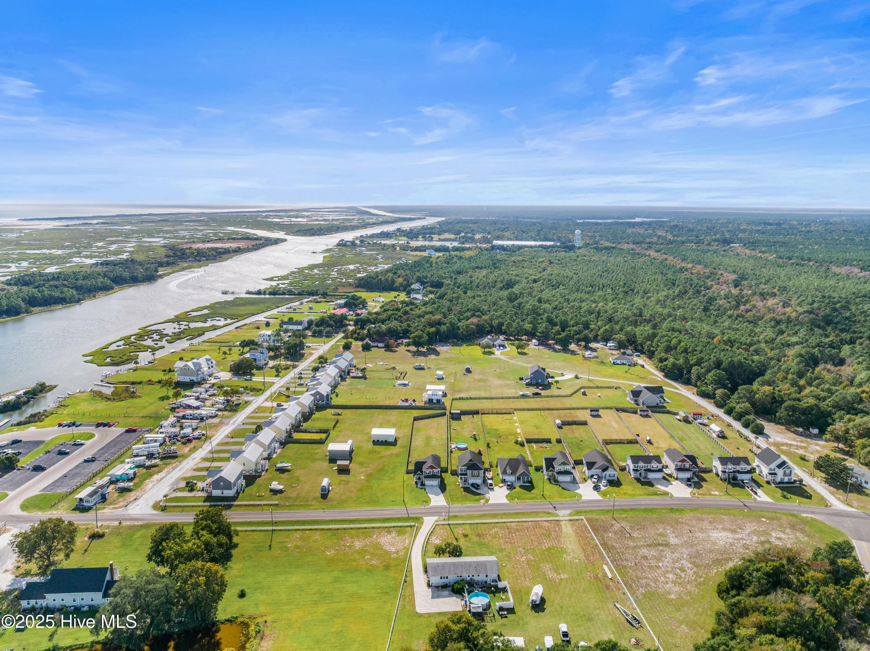 100538122 | Photo 62