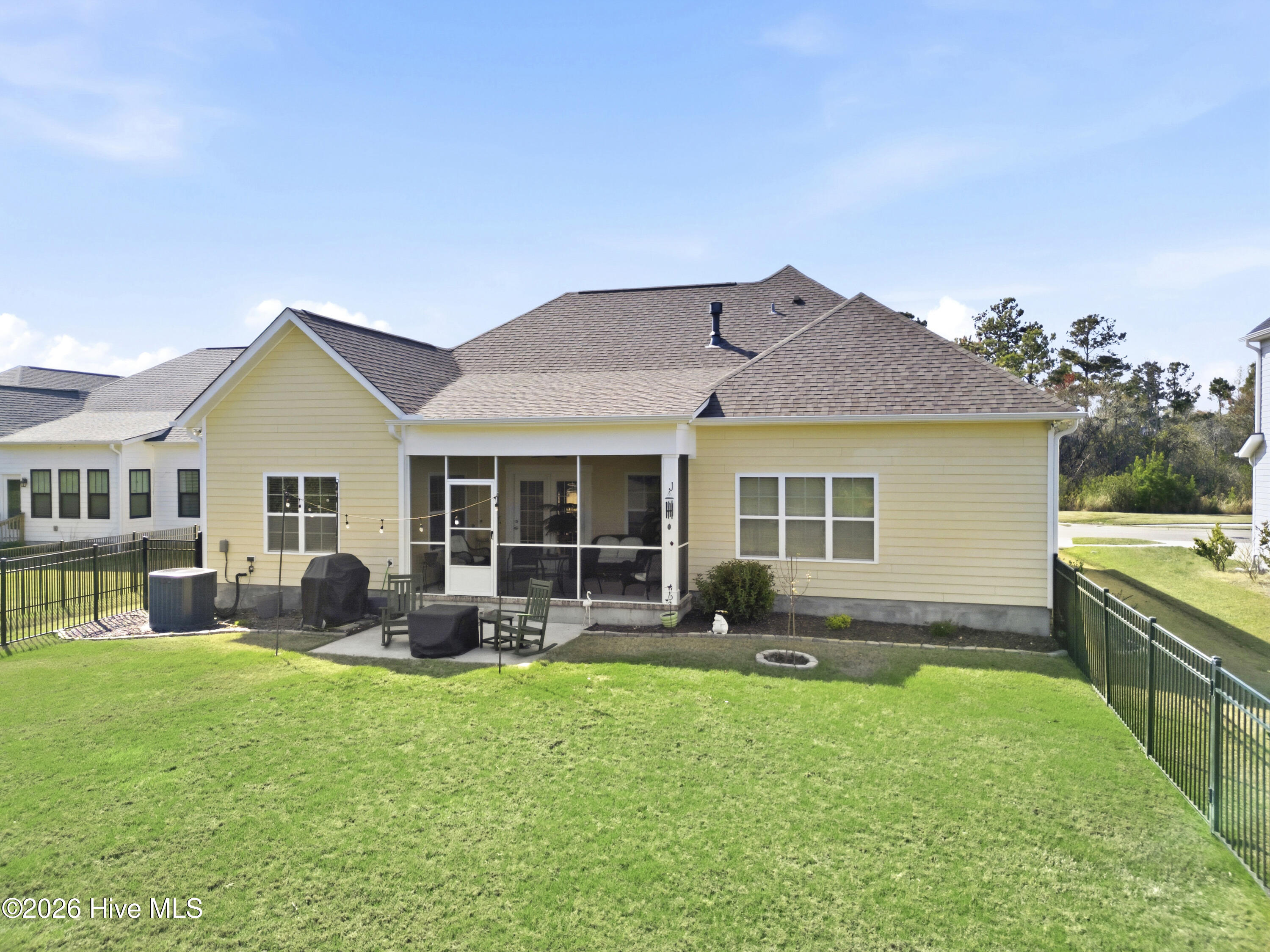 420 Arden Drive, Hampstead, NC, 28443