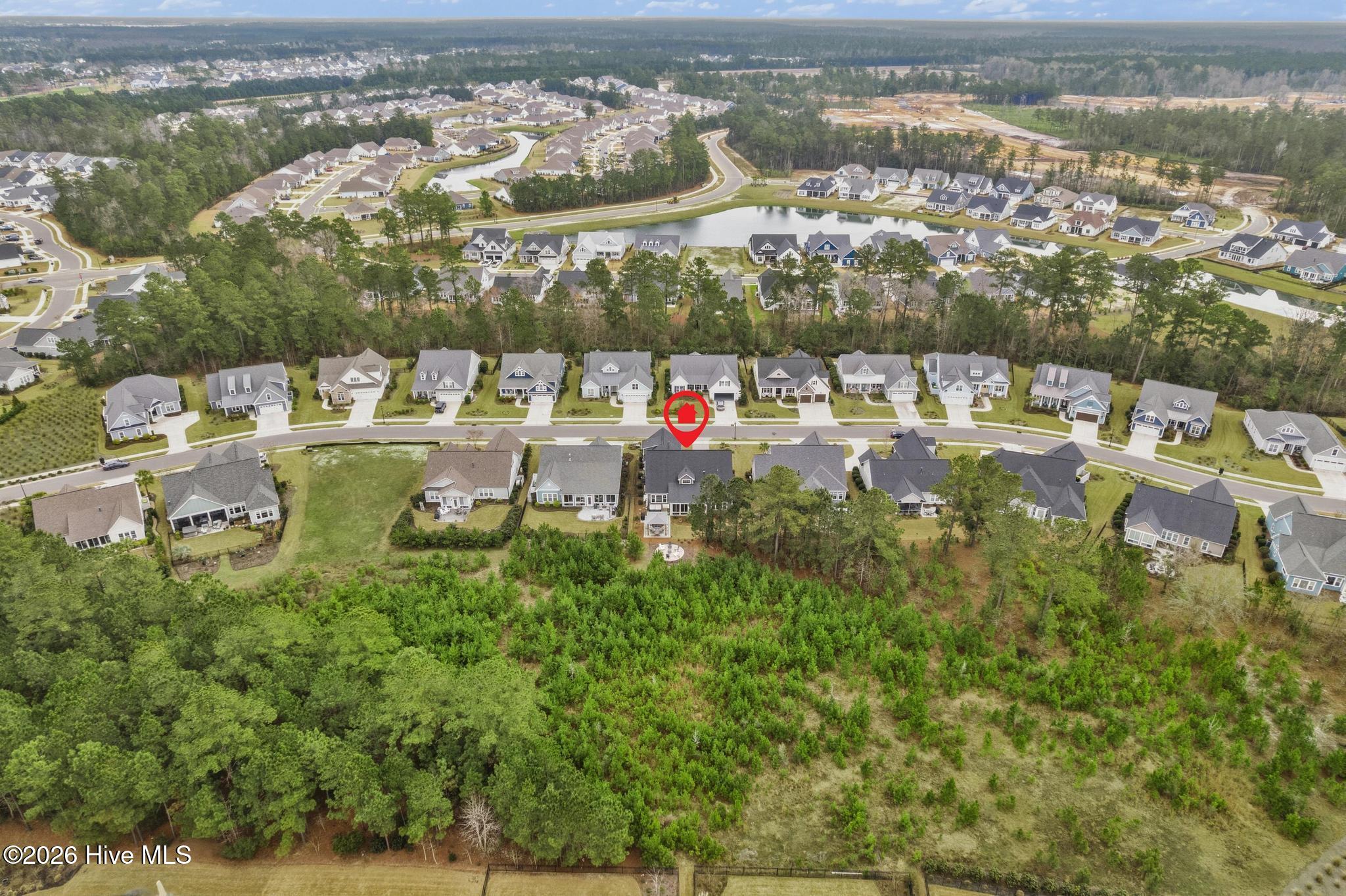 100561438 | Photo 48