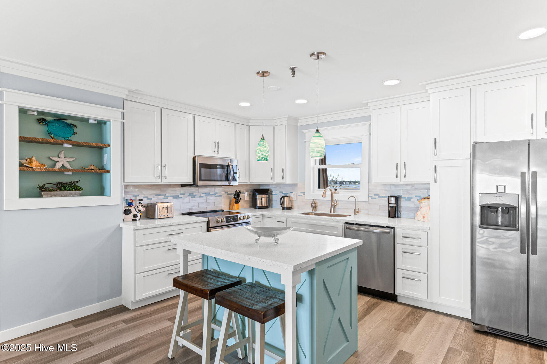 100546206 | Photo 10