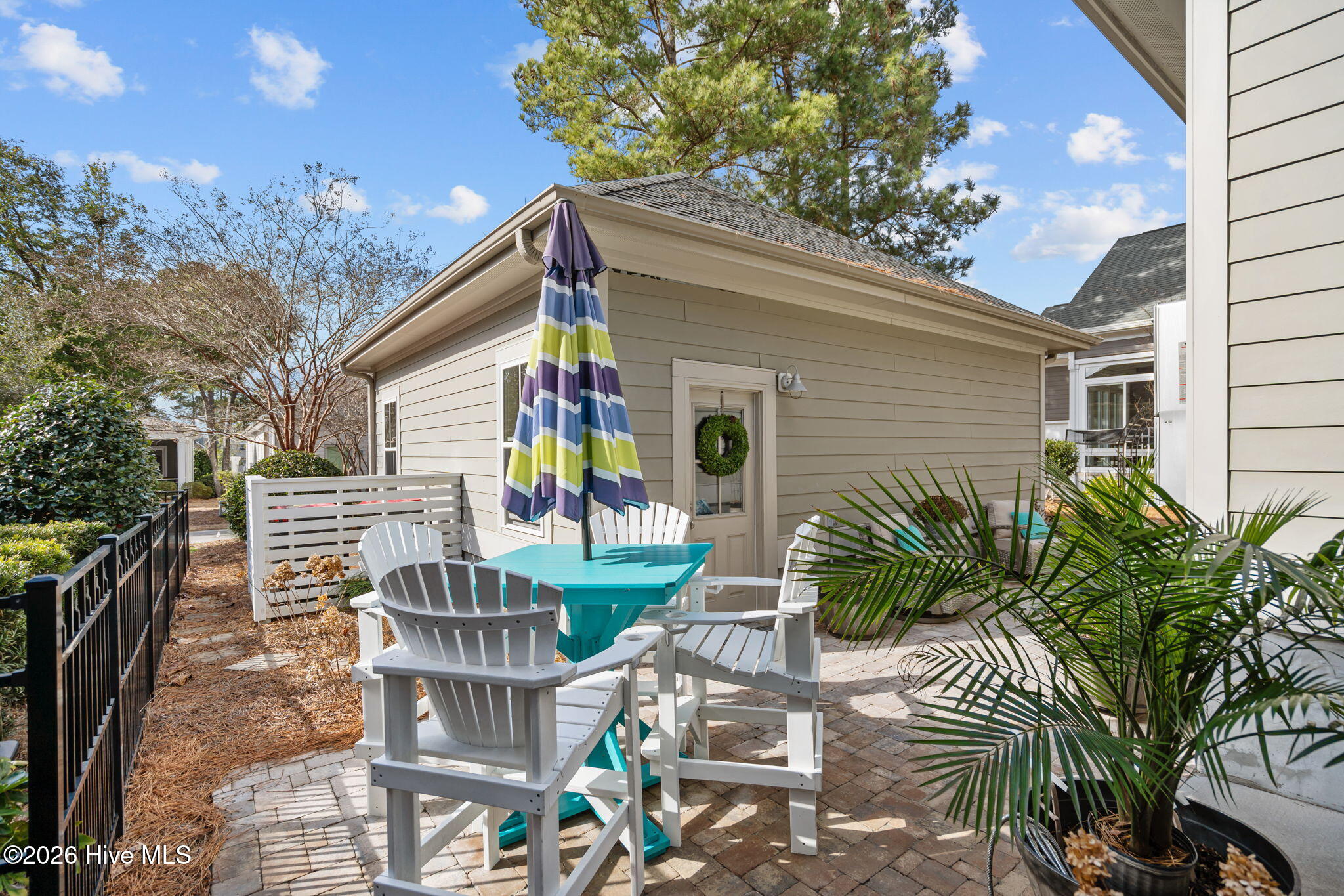 100547967 | Photo 39