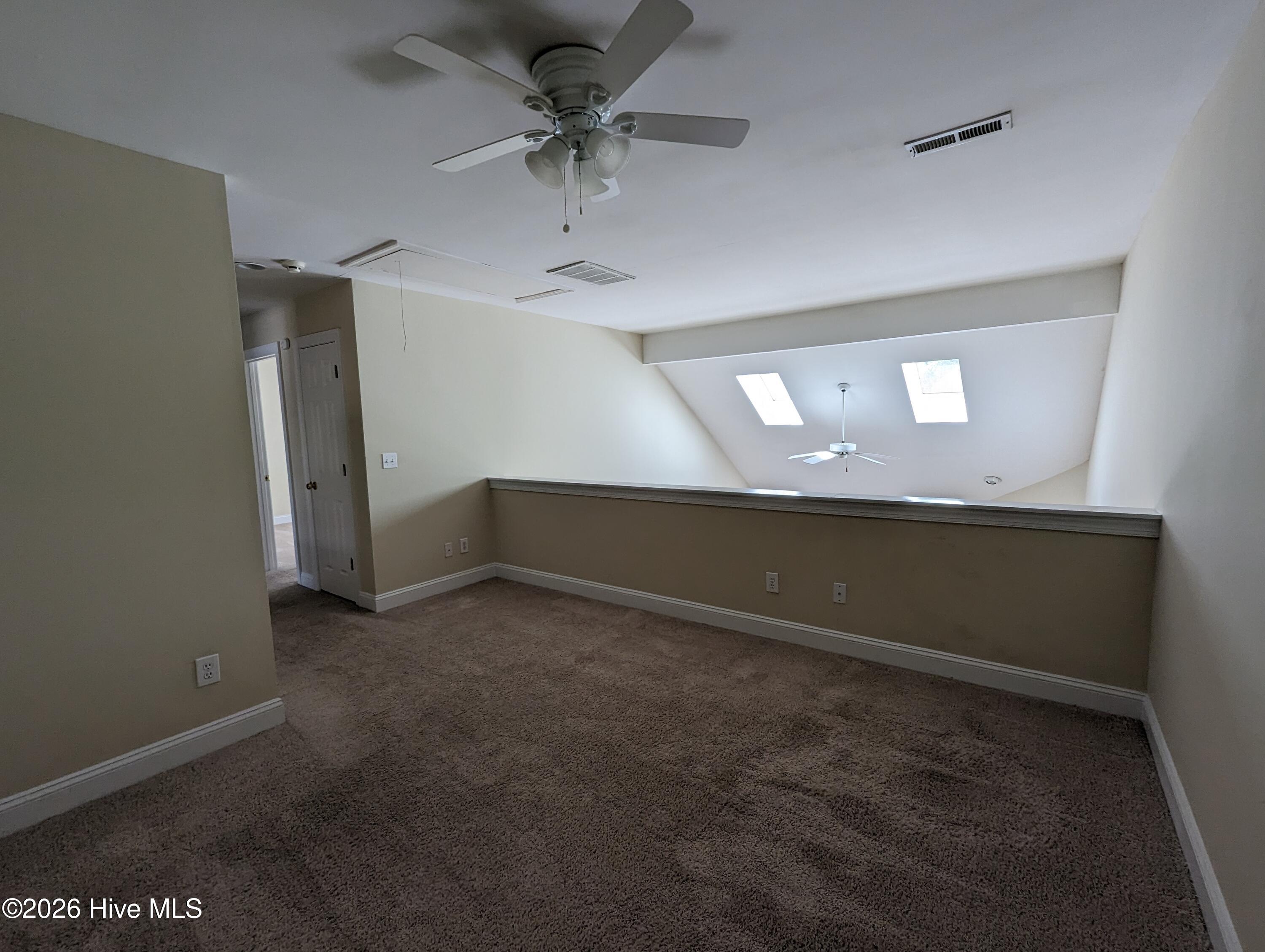 100568232 | Photo 17