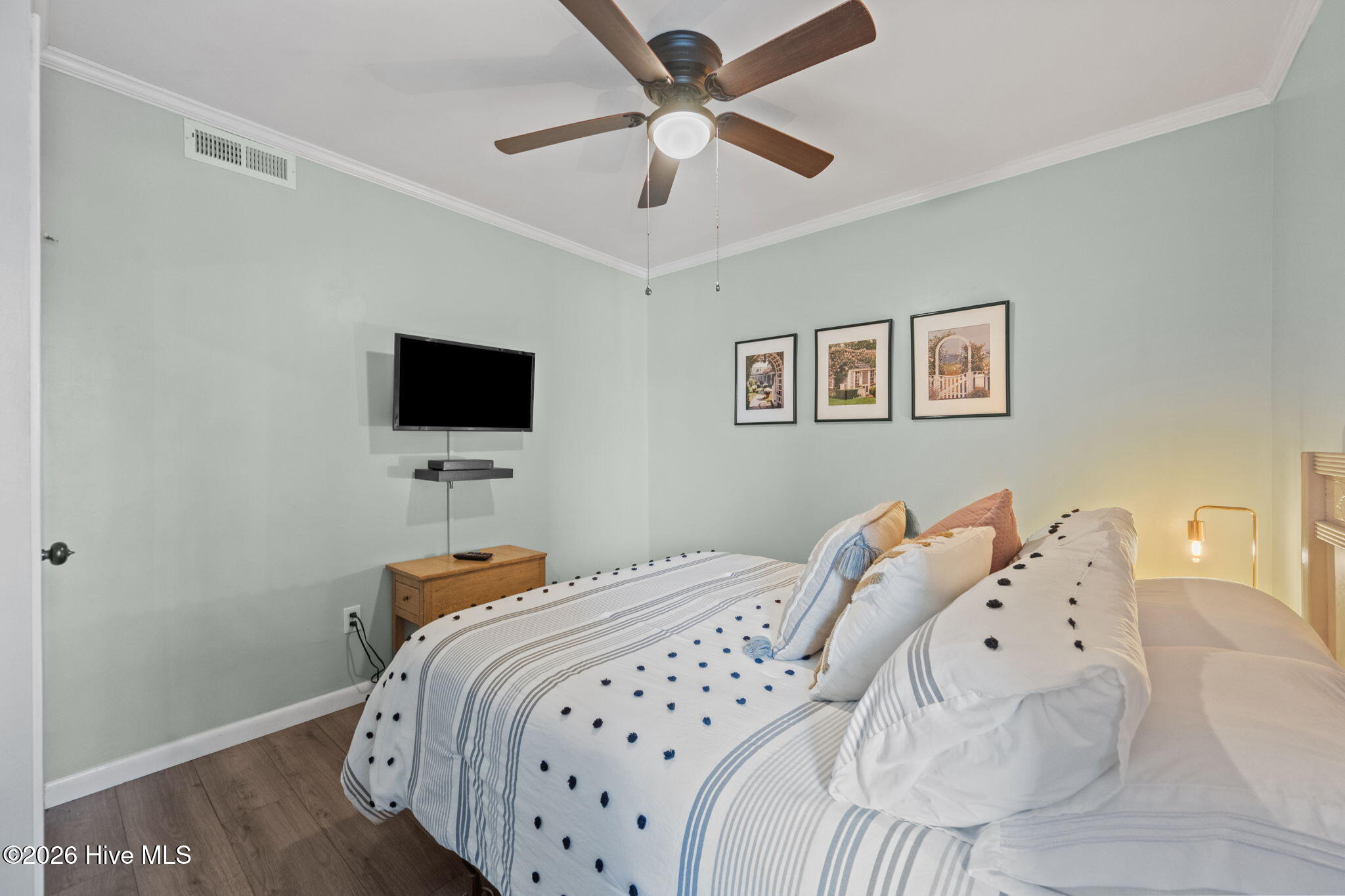 100559924 | Photo 22