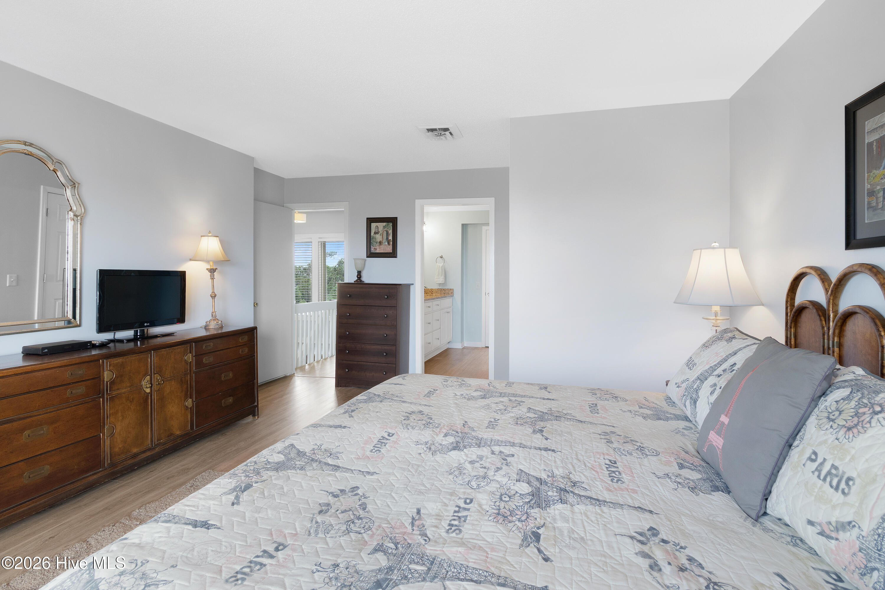 11017 Inlet Drive,Emerald Isle