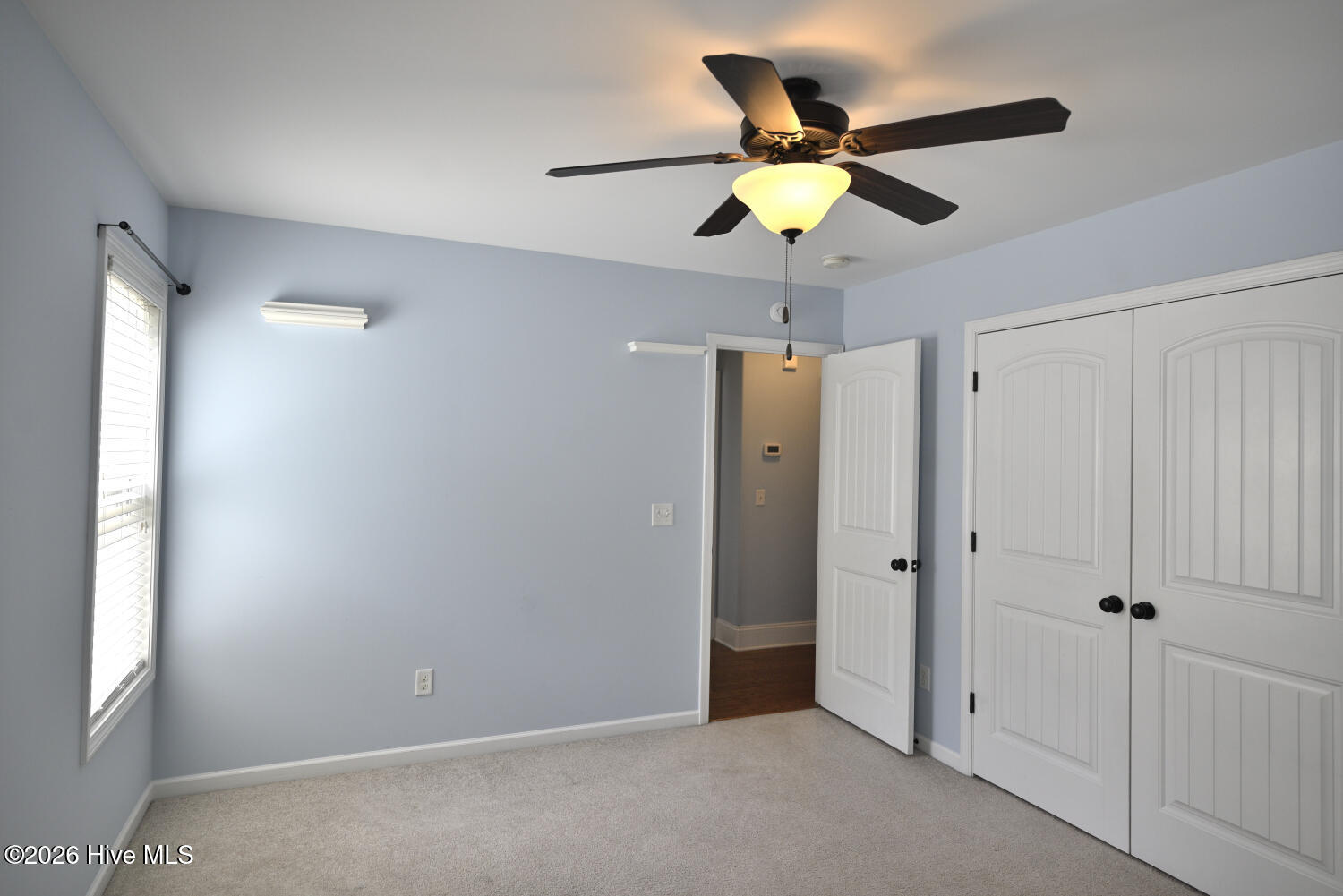 100566970 | Photo 18