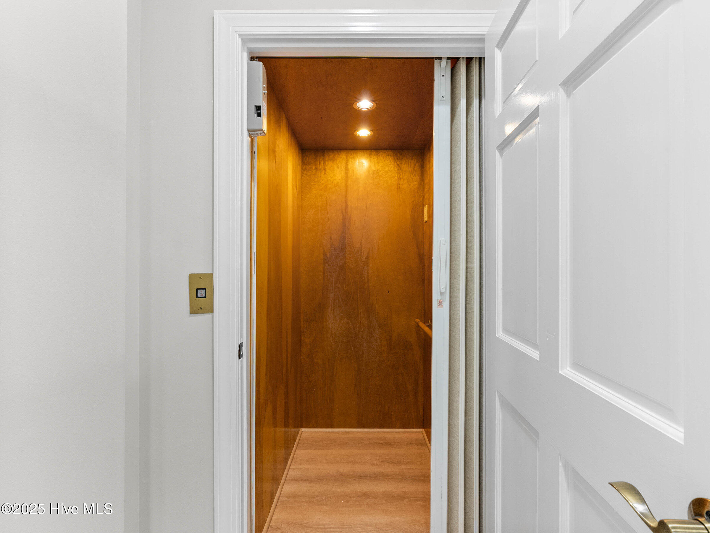 4202 Emerald Drive, Emerald Isle, NC, 28594